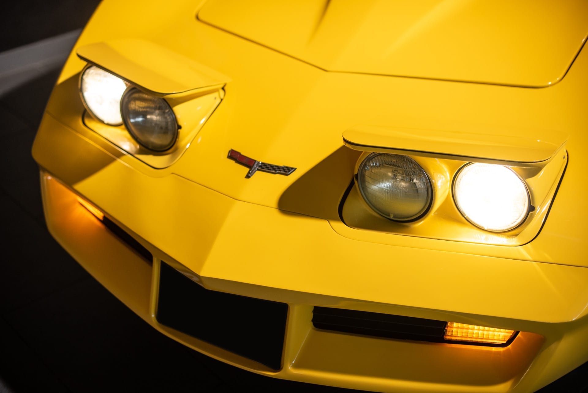 Chevrolet Corvette C3 Coupé L48 - Photo 11