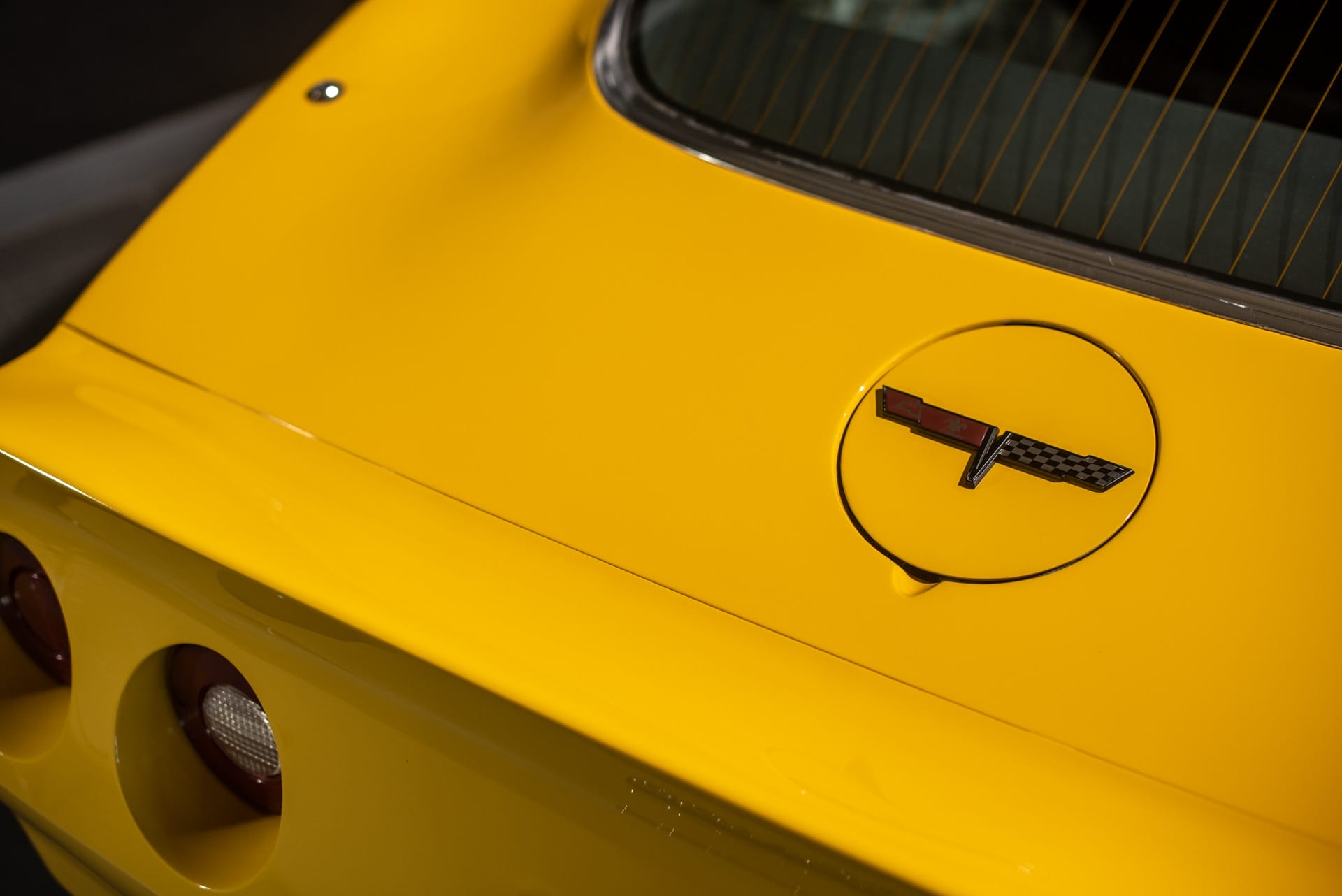 Chevrolet Corvette C3 Coupé L48 - Photo 15