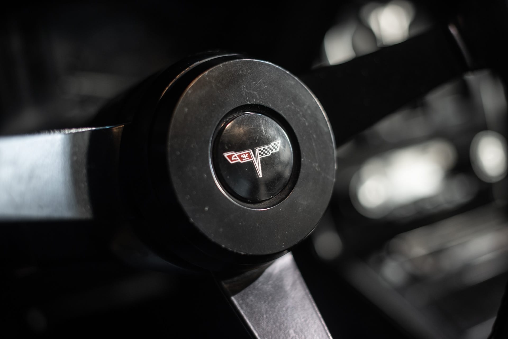 Chevrolet Corvette C3 Coupé L48 - Photo 28