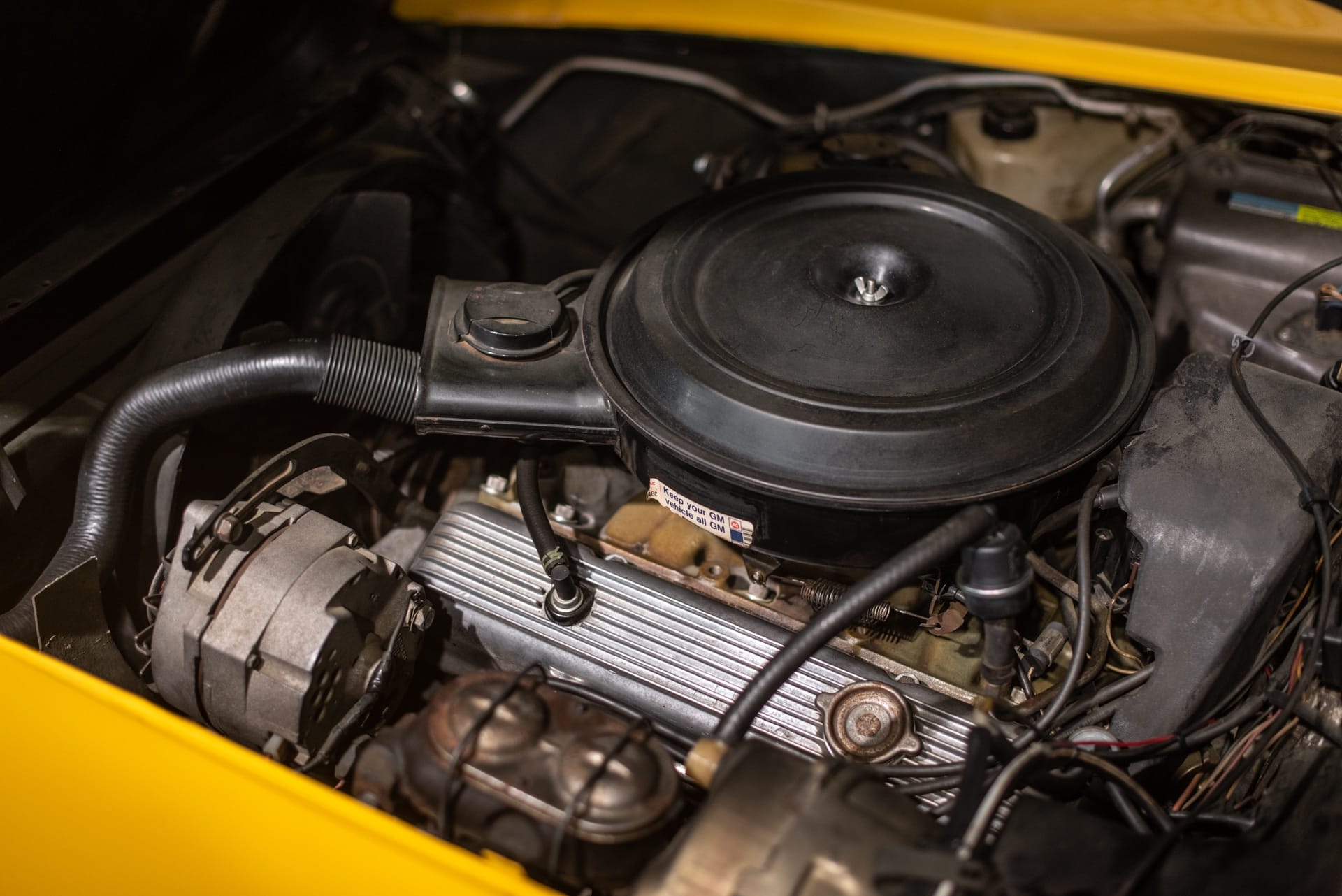 Chevrolet Corvette C3 Coupé L48 - Photo 32