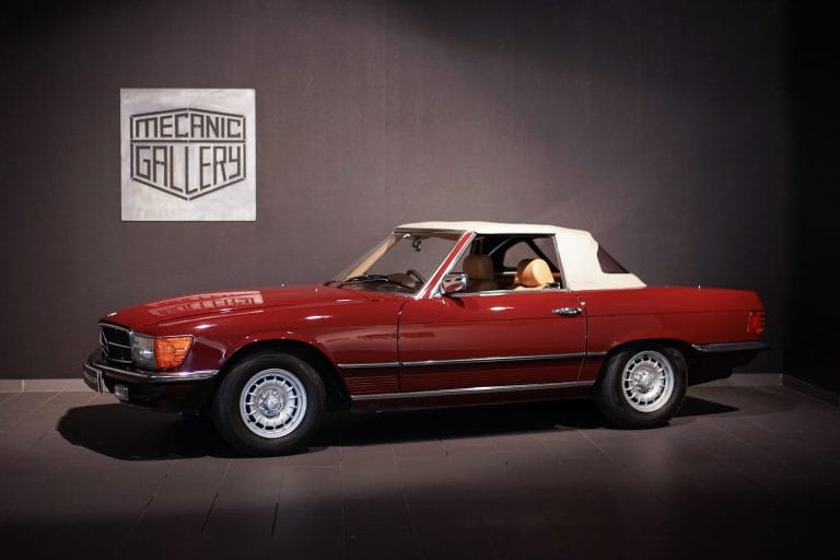 Mercedes-Benz 380 SL R107 - Photo 1