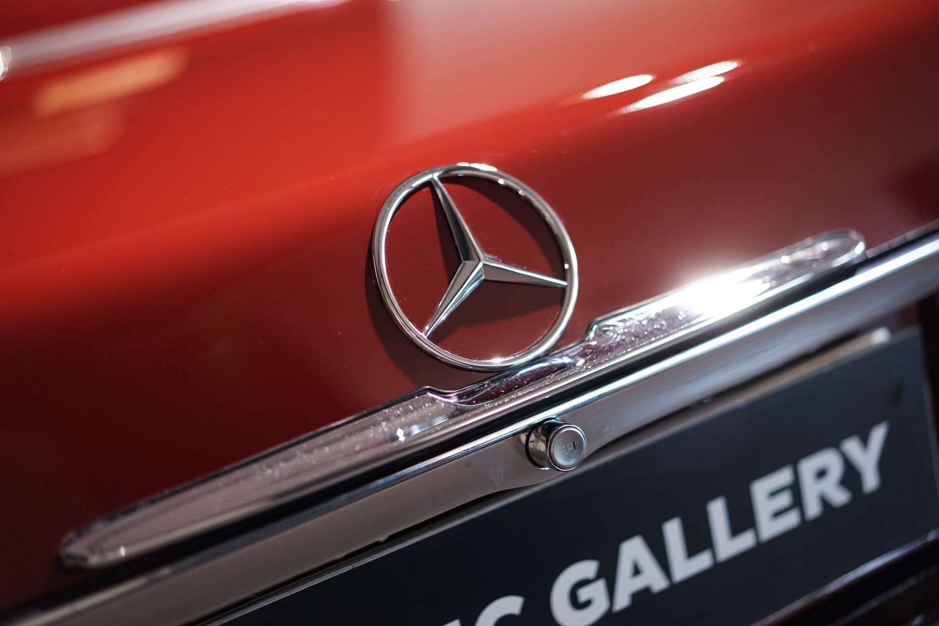 Mercedes-Benz 380 SL R107 - Photo 14