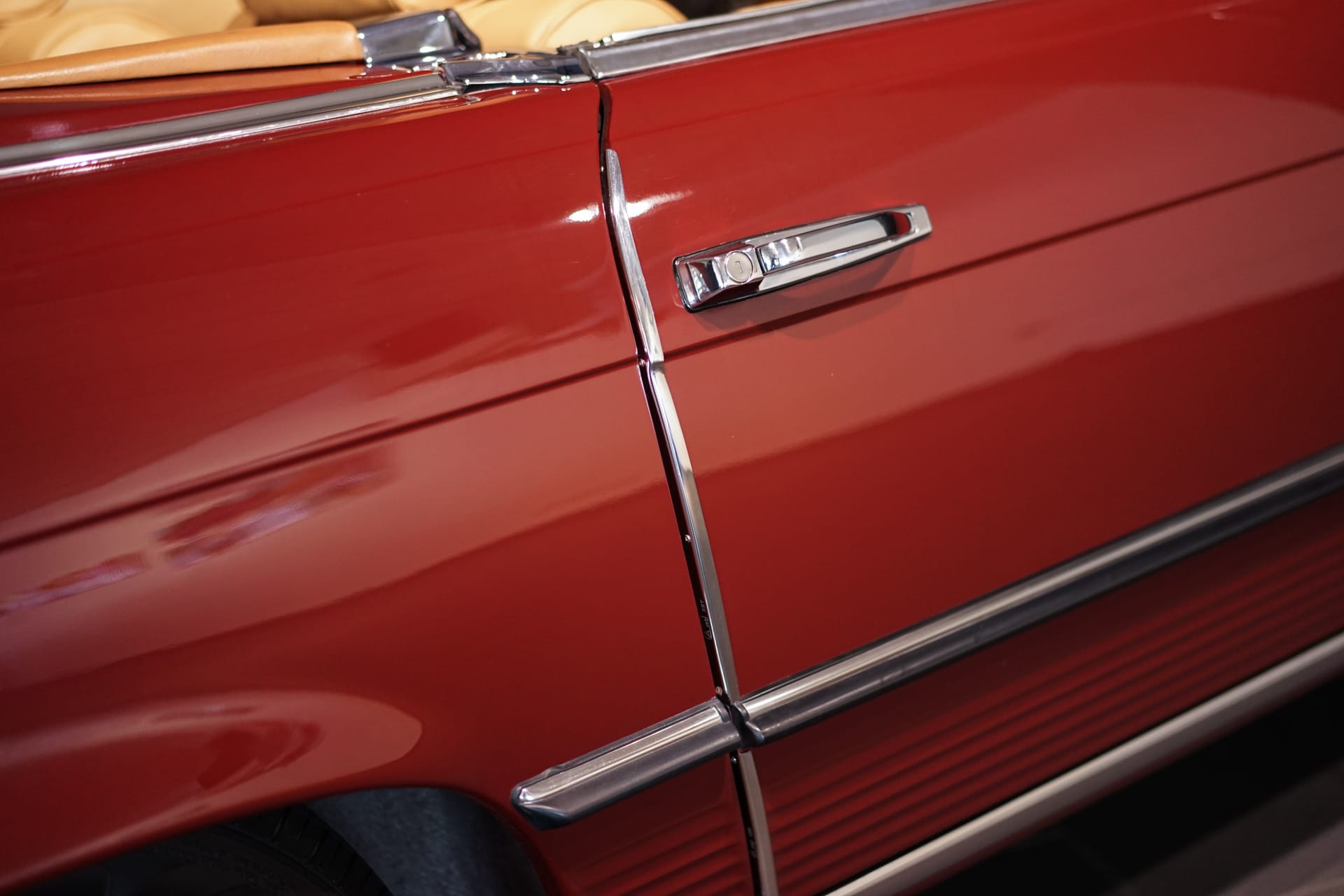 Mercedes-Benz 380 SL R107 - Photo 16