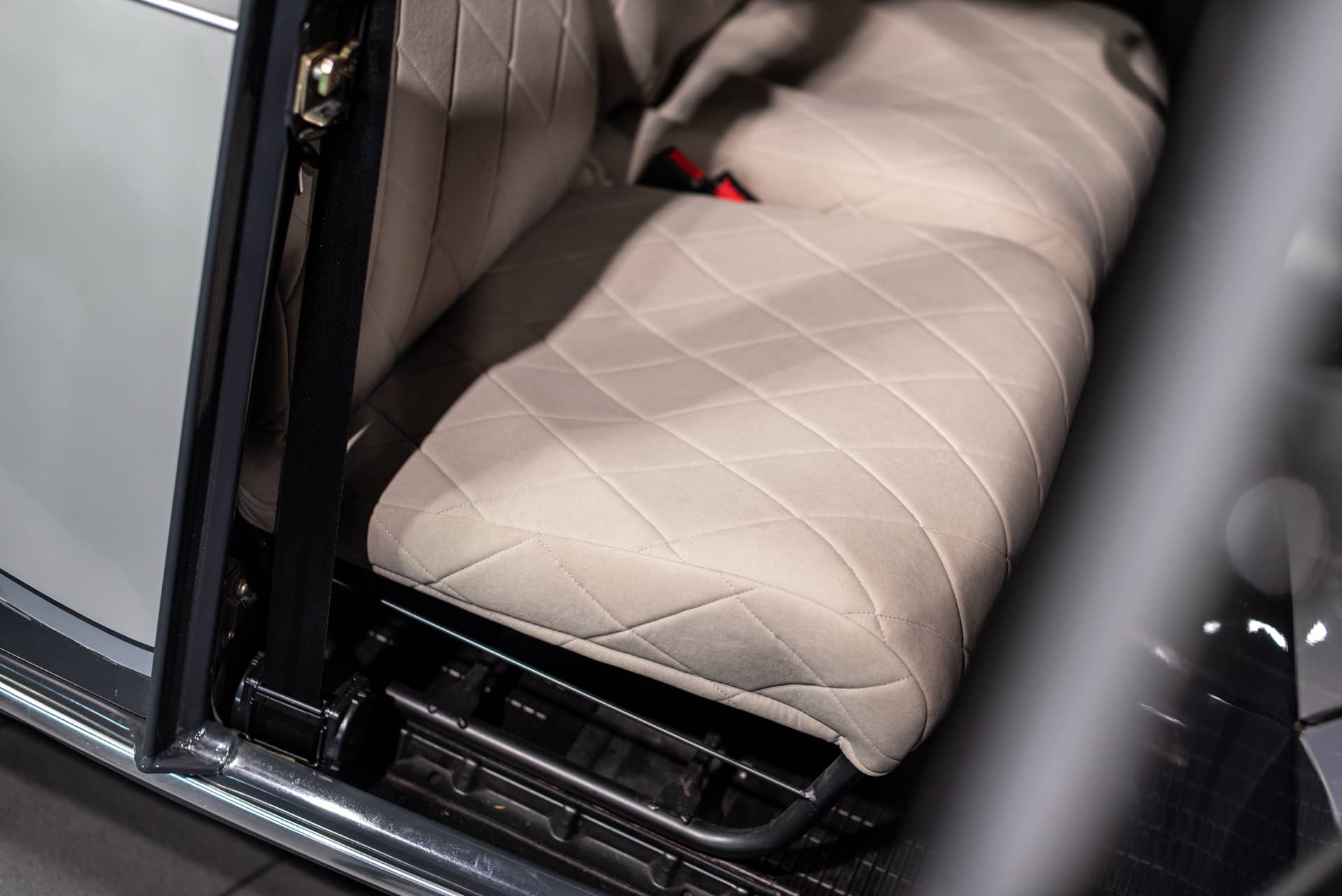 Citroën 2CV6 Charleston - Photo 12