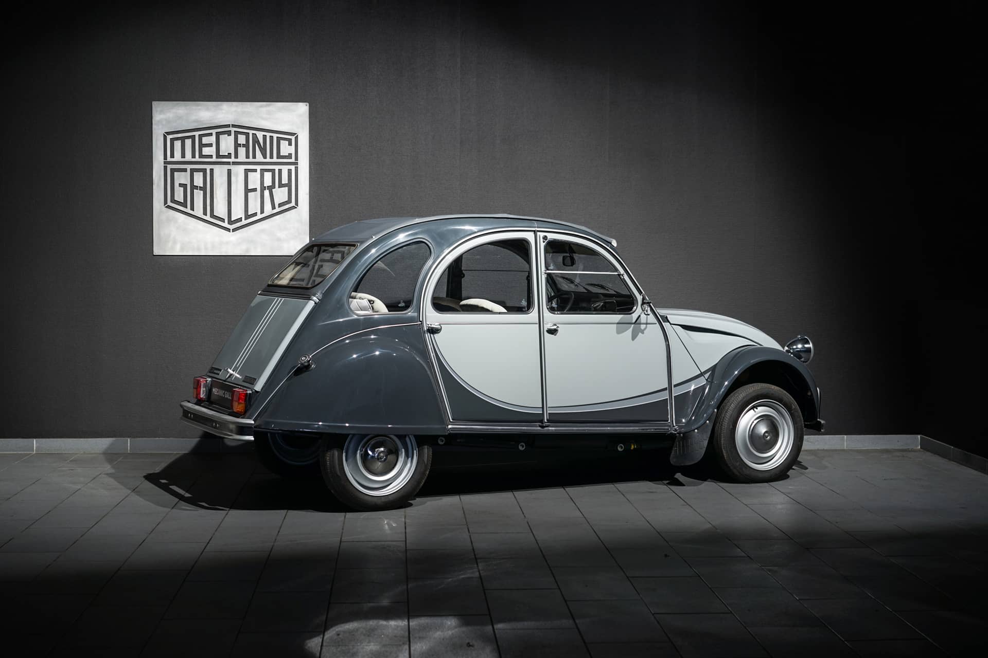 Citroën 2CV6 Charleston - Photo 4