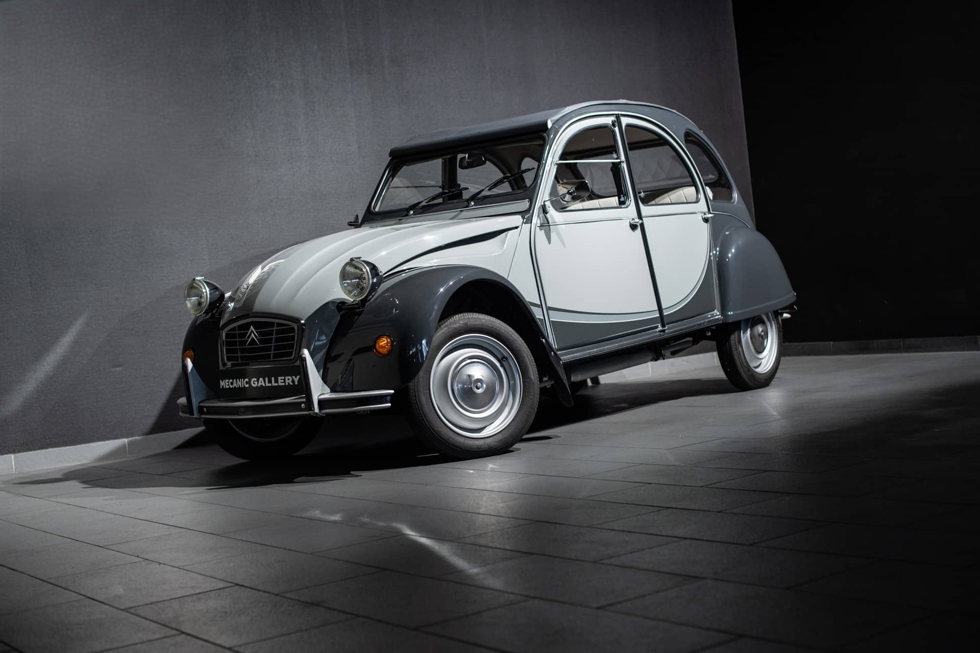 Citroën 2CV6 Charleston - Photo 7