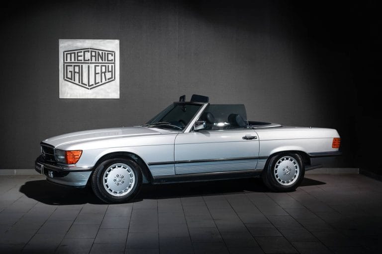 Mercedes 420 SL R107 - Photo 1