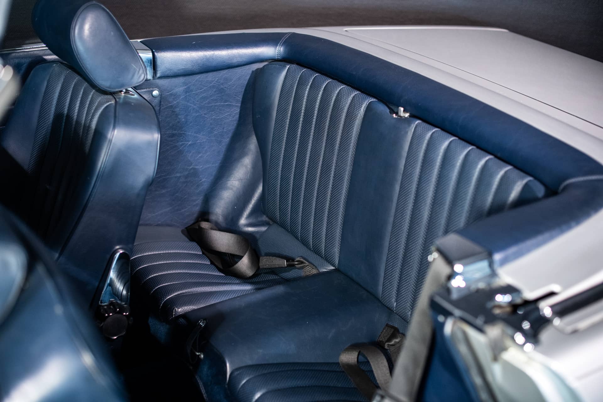 Mercedes 420 SL R107 - Photo 17