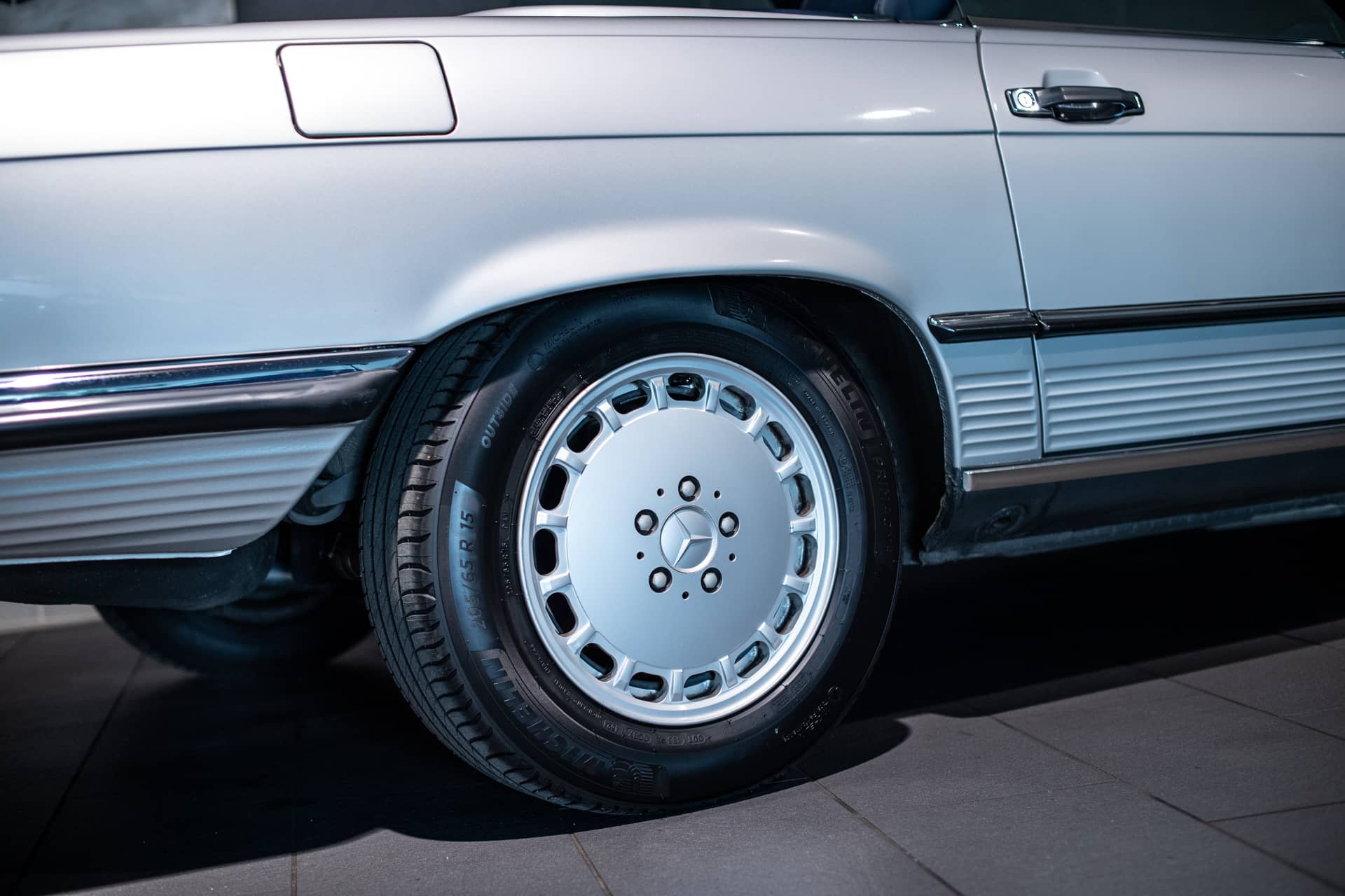 Mercedes 420 SL R107 - Photo 26