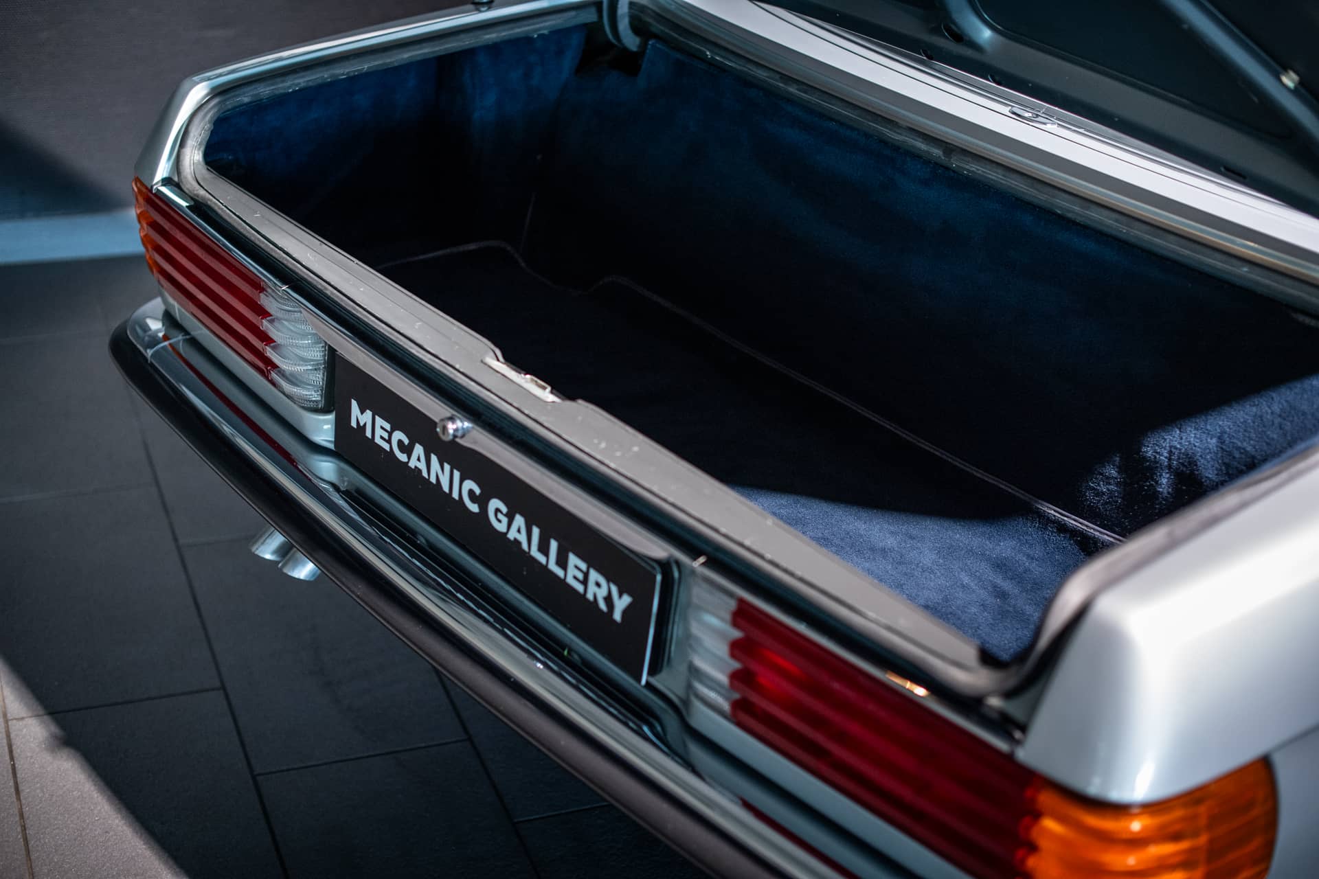 Mercedes 420 SL R107 - Photo 27