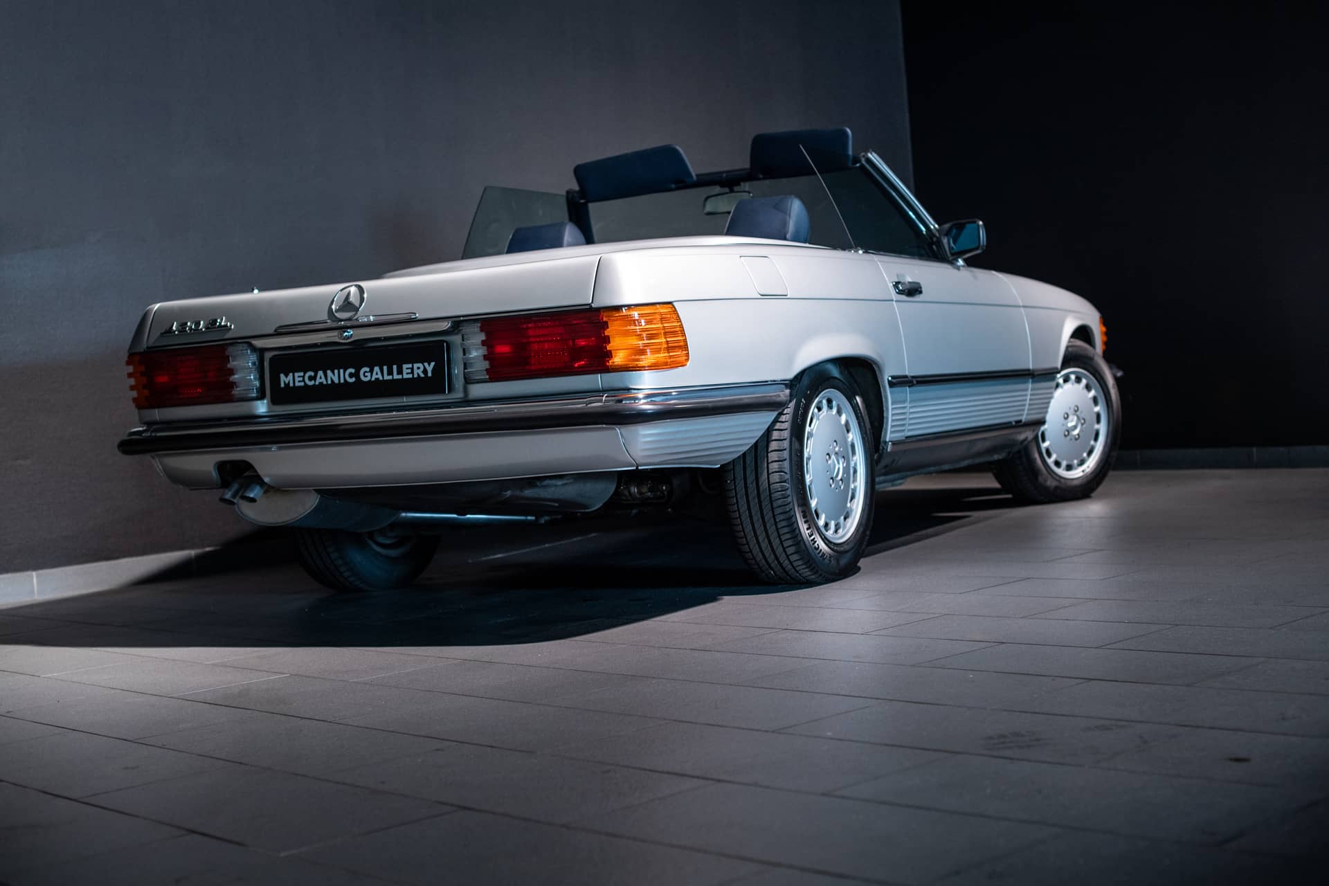 Mercedes 420 SL R107 - Photo 6
