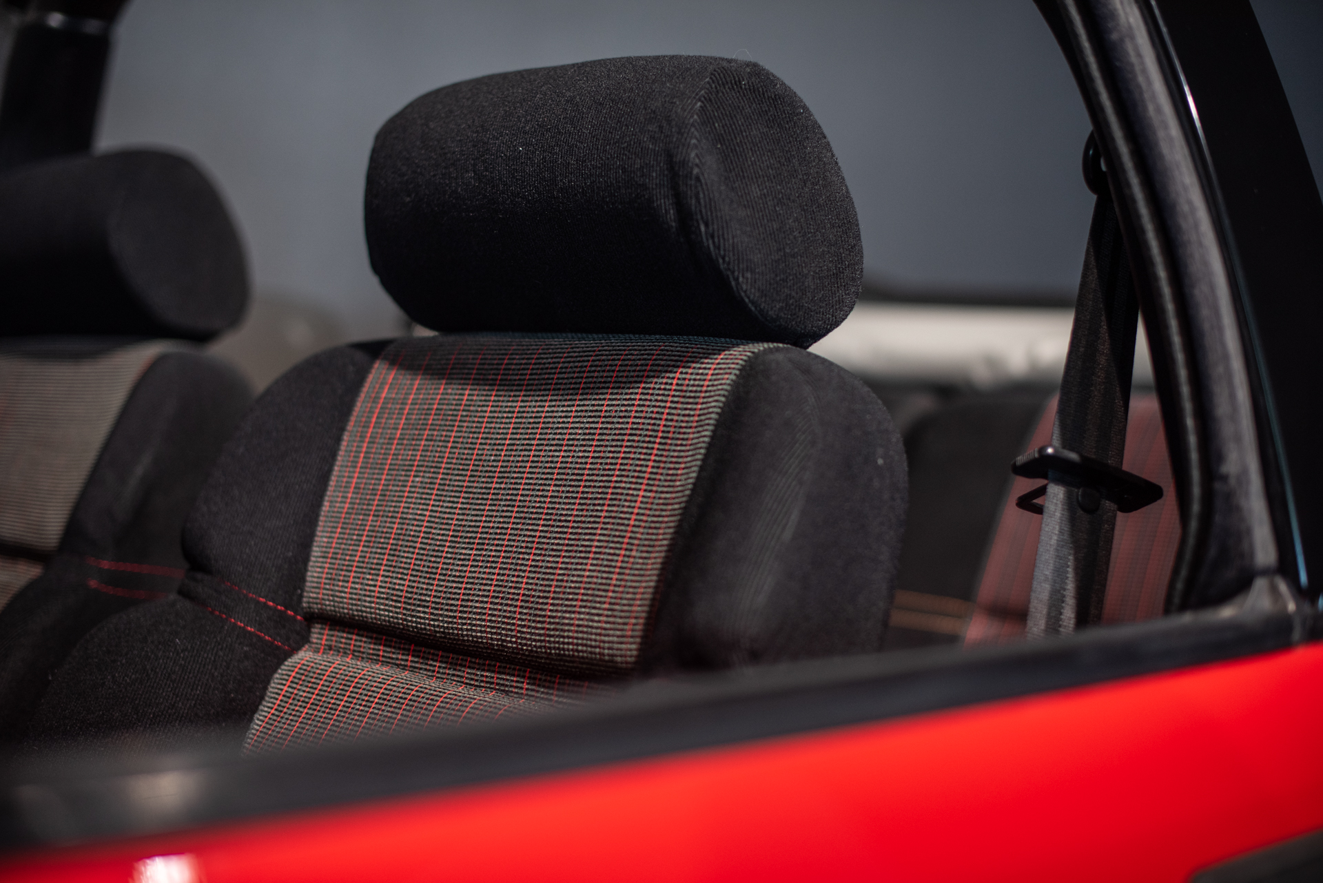 Peugeot 205 CTI - Photo 26