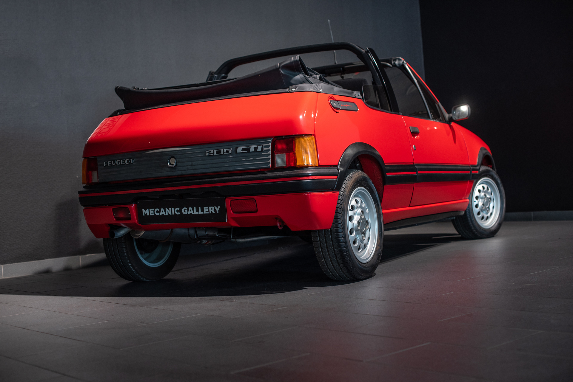 Peugeot 205 CTI - Photo 6
