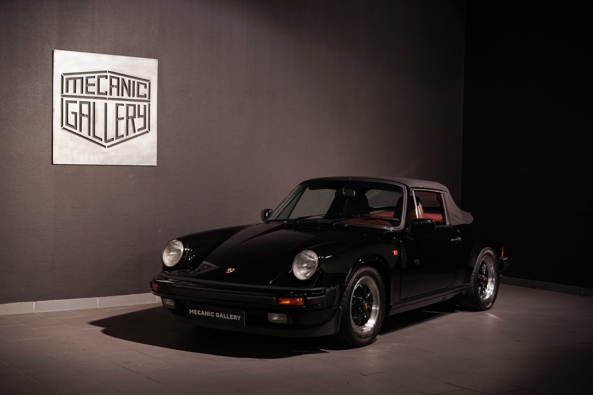 Porsche 911 Carrera 3.2 Cabriolet - Photo 4