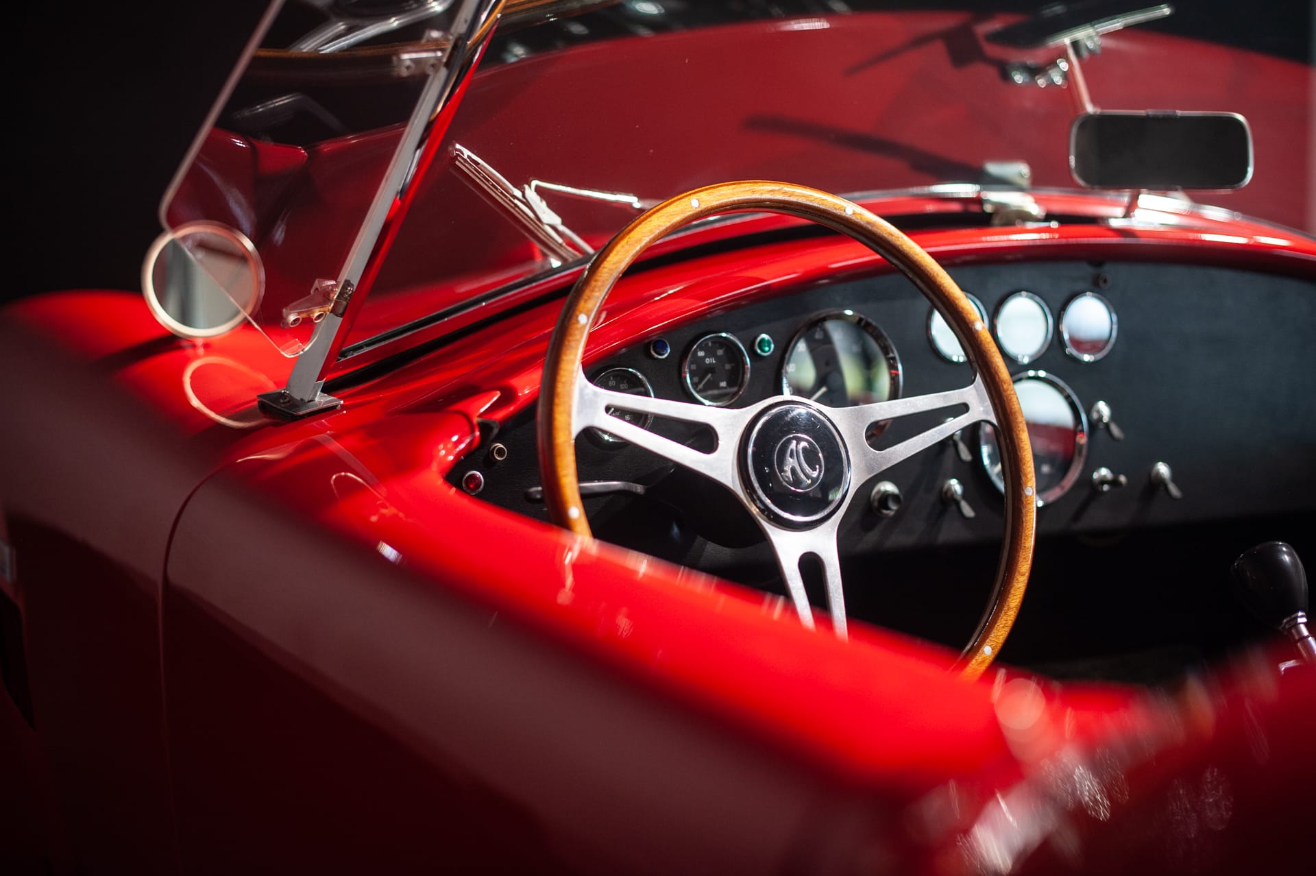 Cobra 427 Contemporary Classic - Photo 23