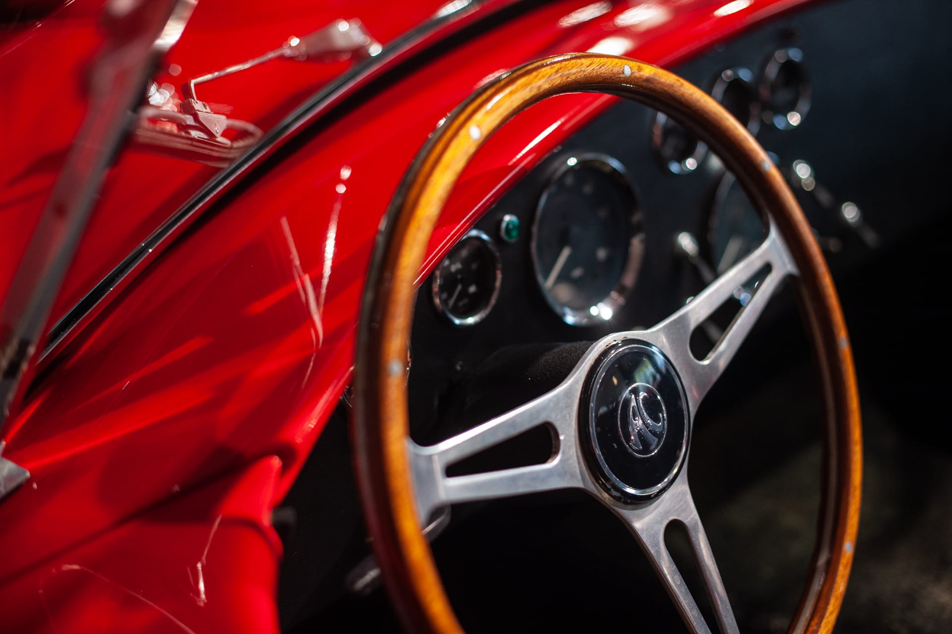 Cobra 427 Contemporary Classic - Photo 24