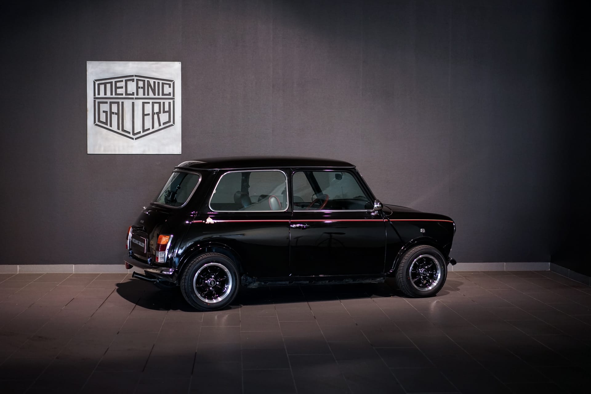 Mini 30th Anniversary Edition - Photo 4