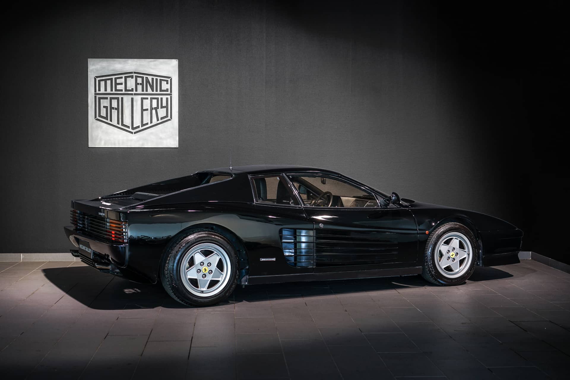 Ferrari Testarossa - Photo 4