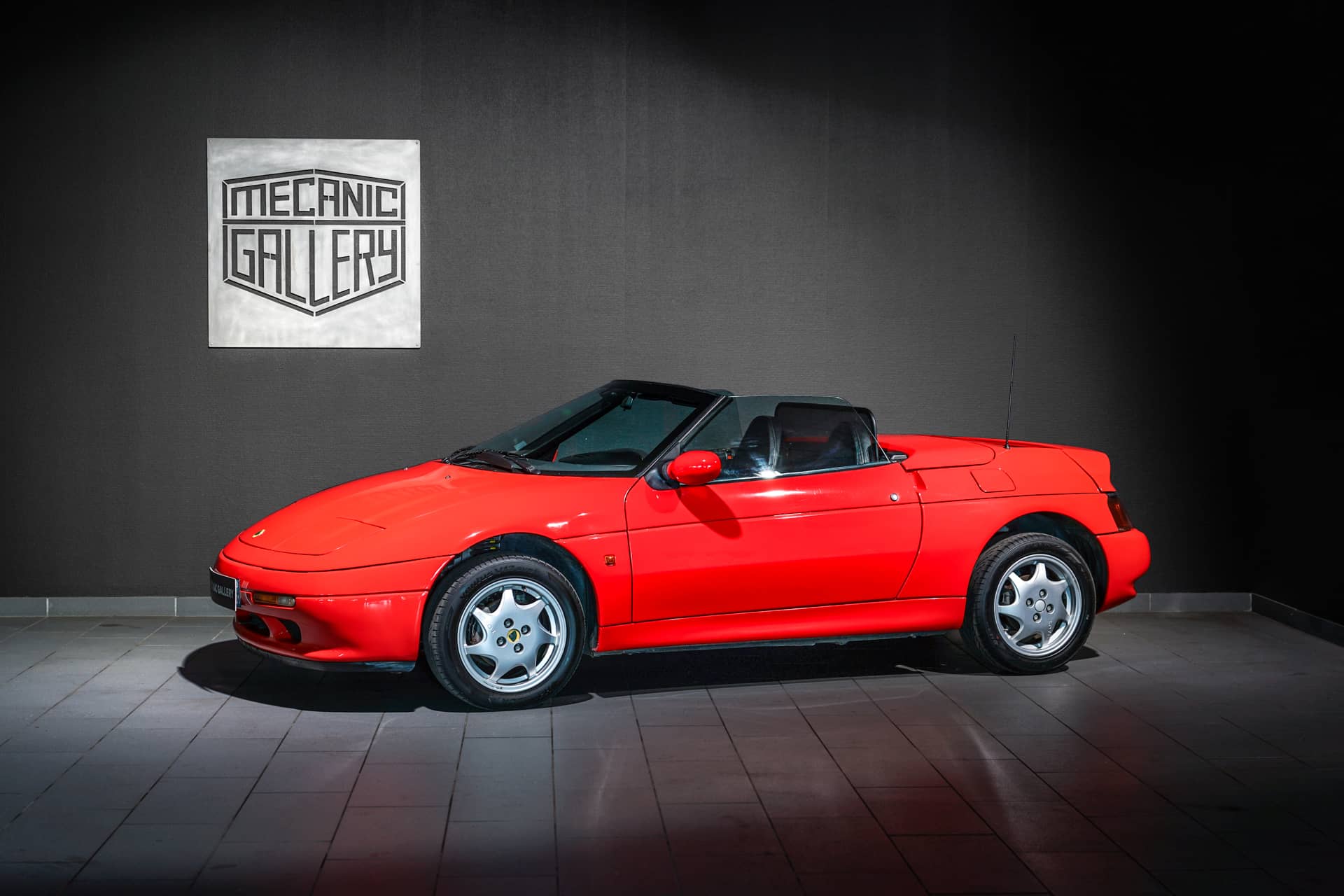 Lotus Elan M100 Turbo - Photo 1