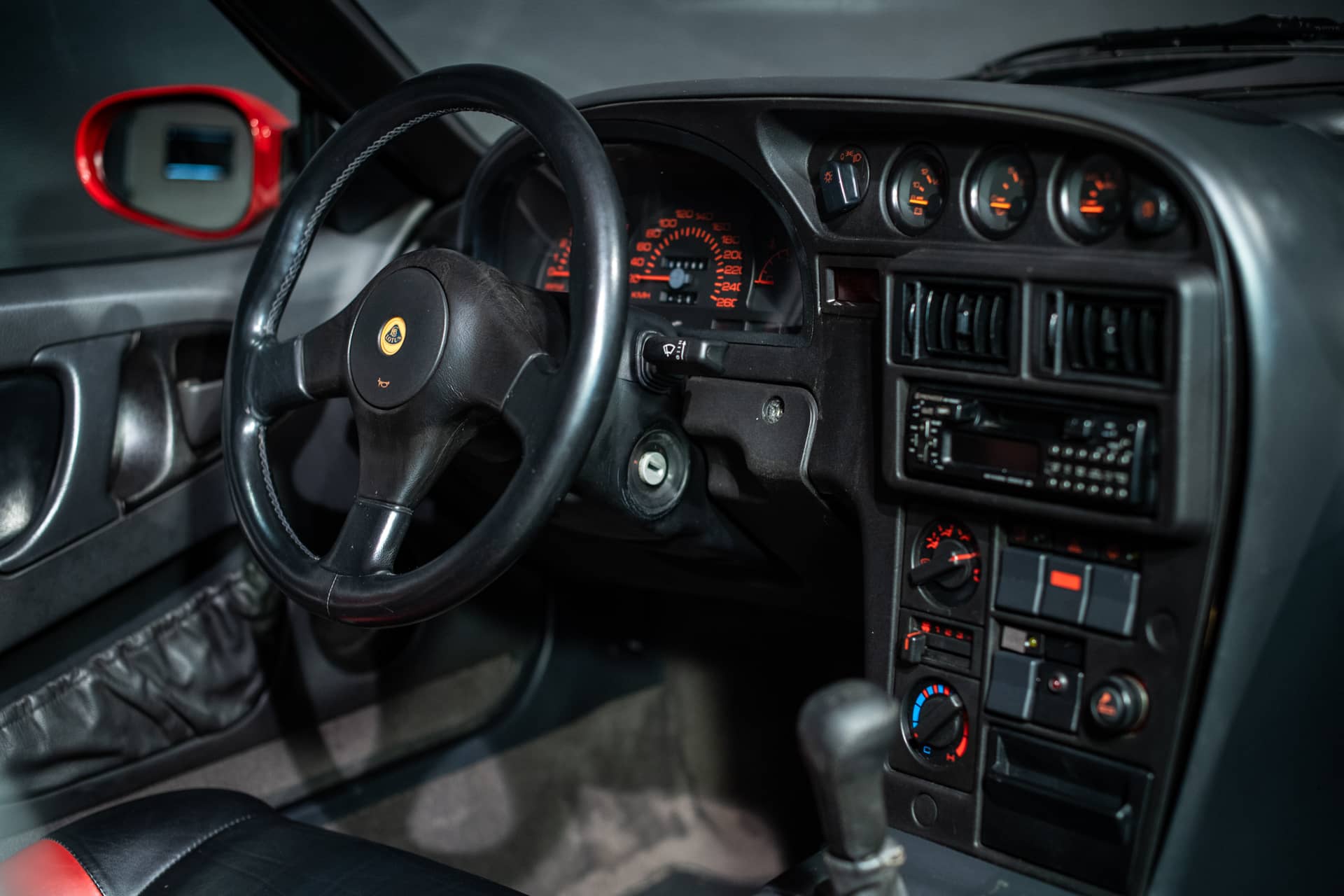 Lotus Elan M100 Turbo - Photo 18