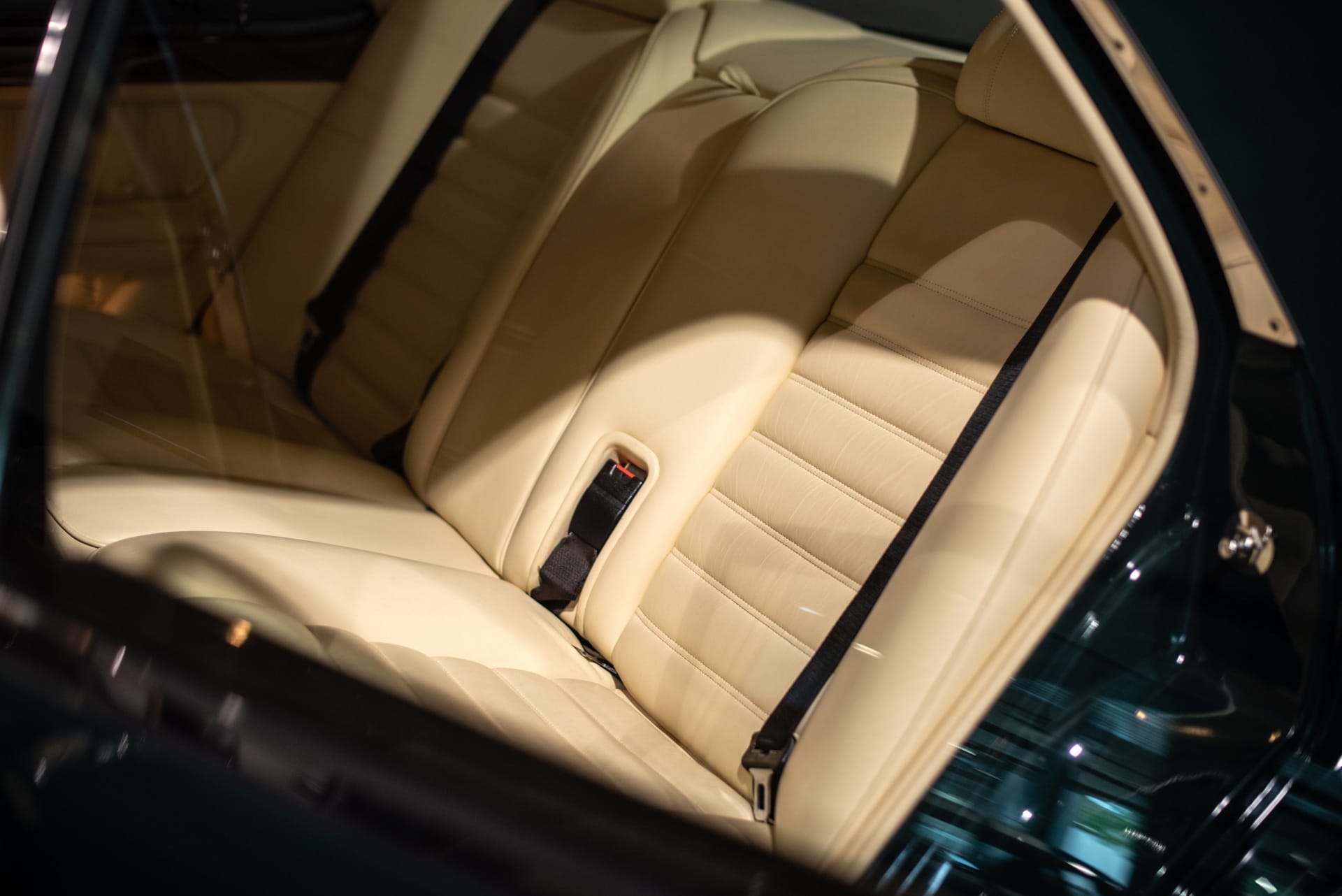 Bentley Turbo R - Photo 21