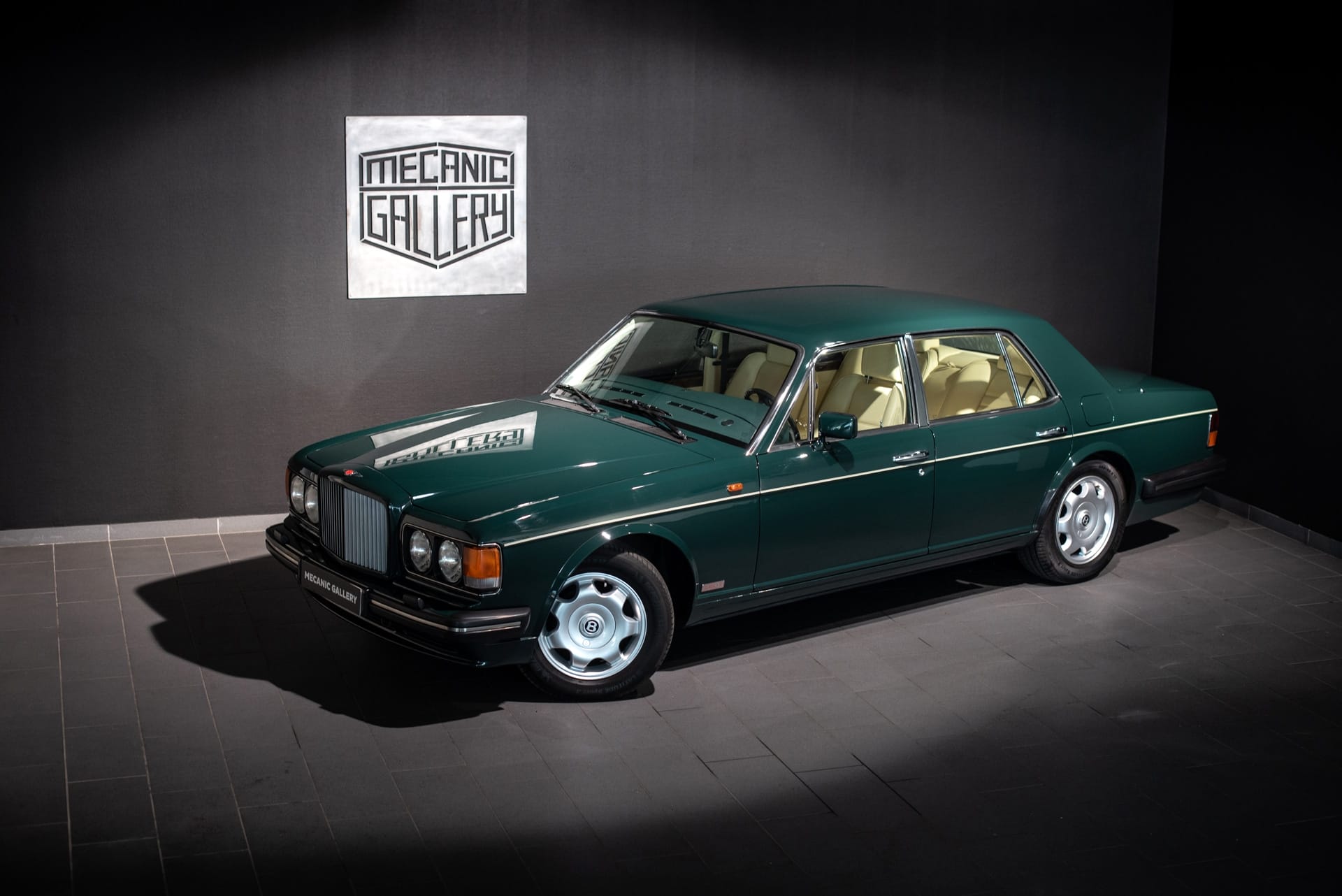 Bentley Turbo R - Photo 7
