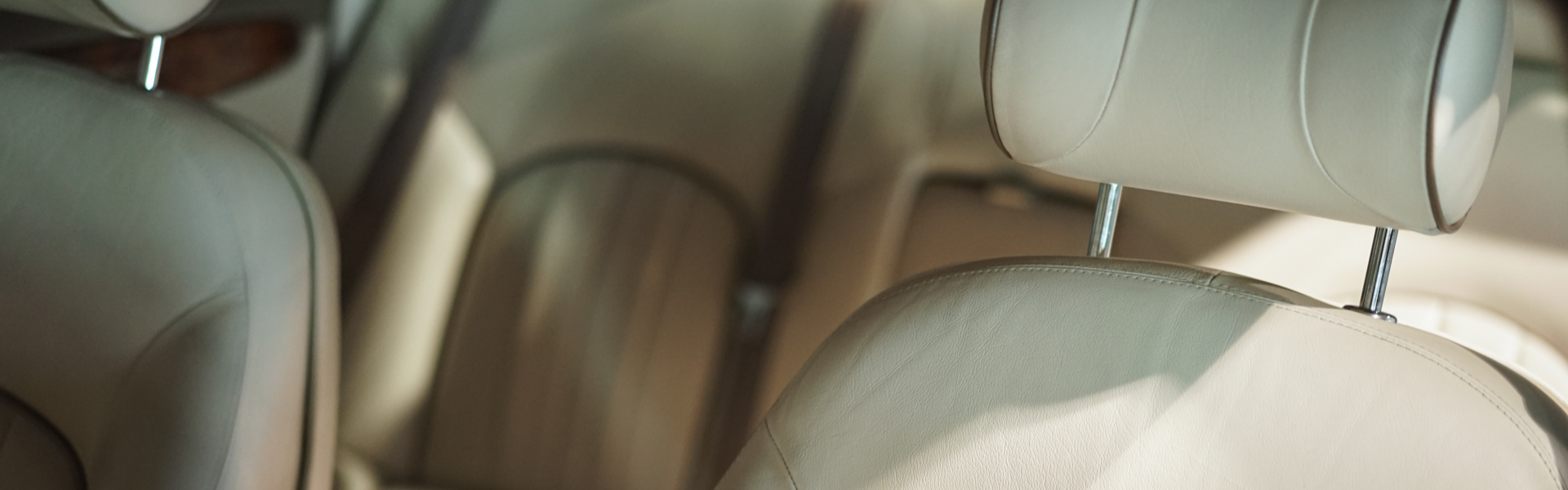 Daimler X300 V8 4.0 LWB - Photo 34