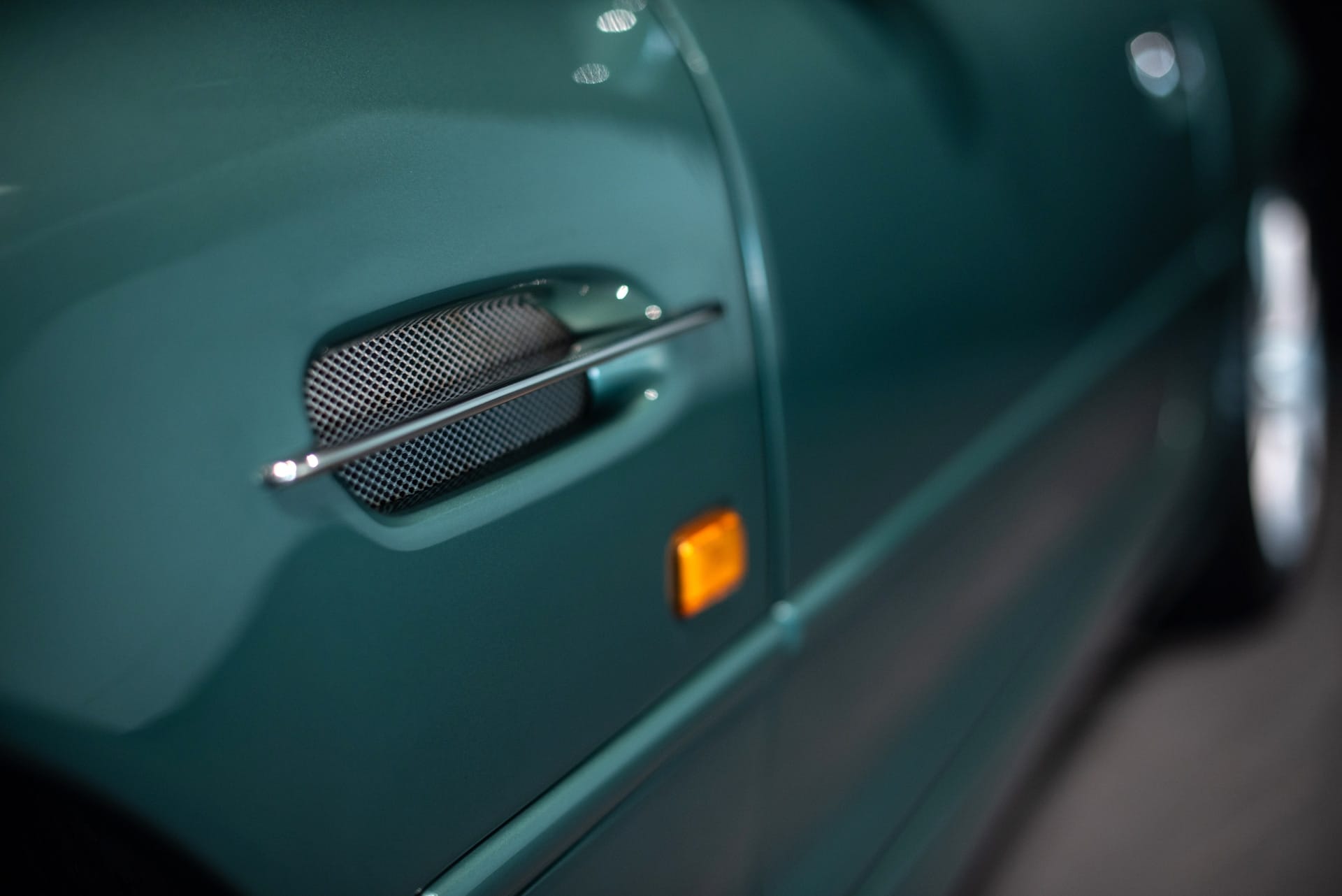 Aston Martin DB7 Vantage - Photo 13