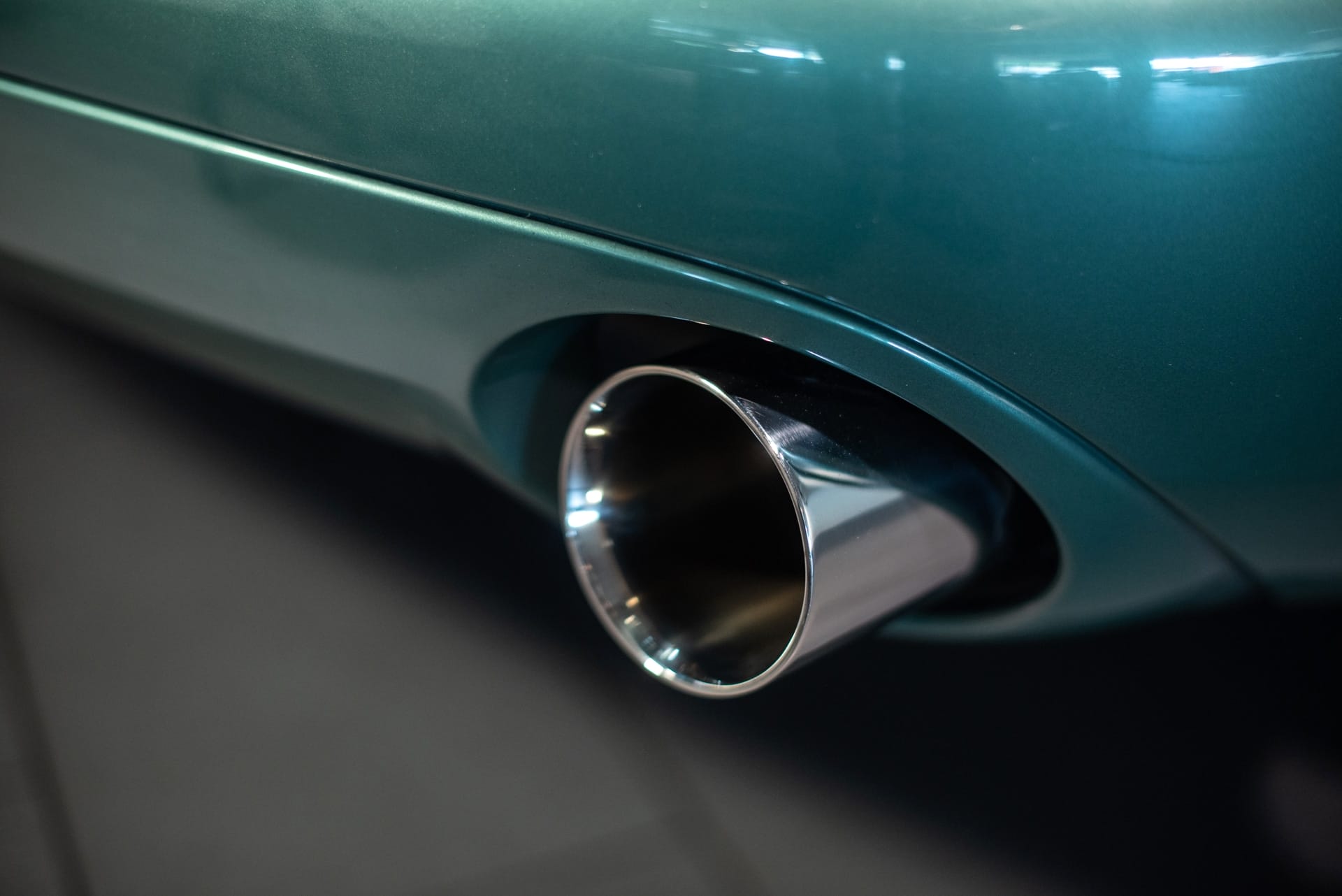 Aston Martin DB7 Vantage - Photo 30