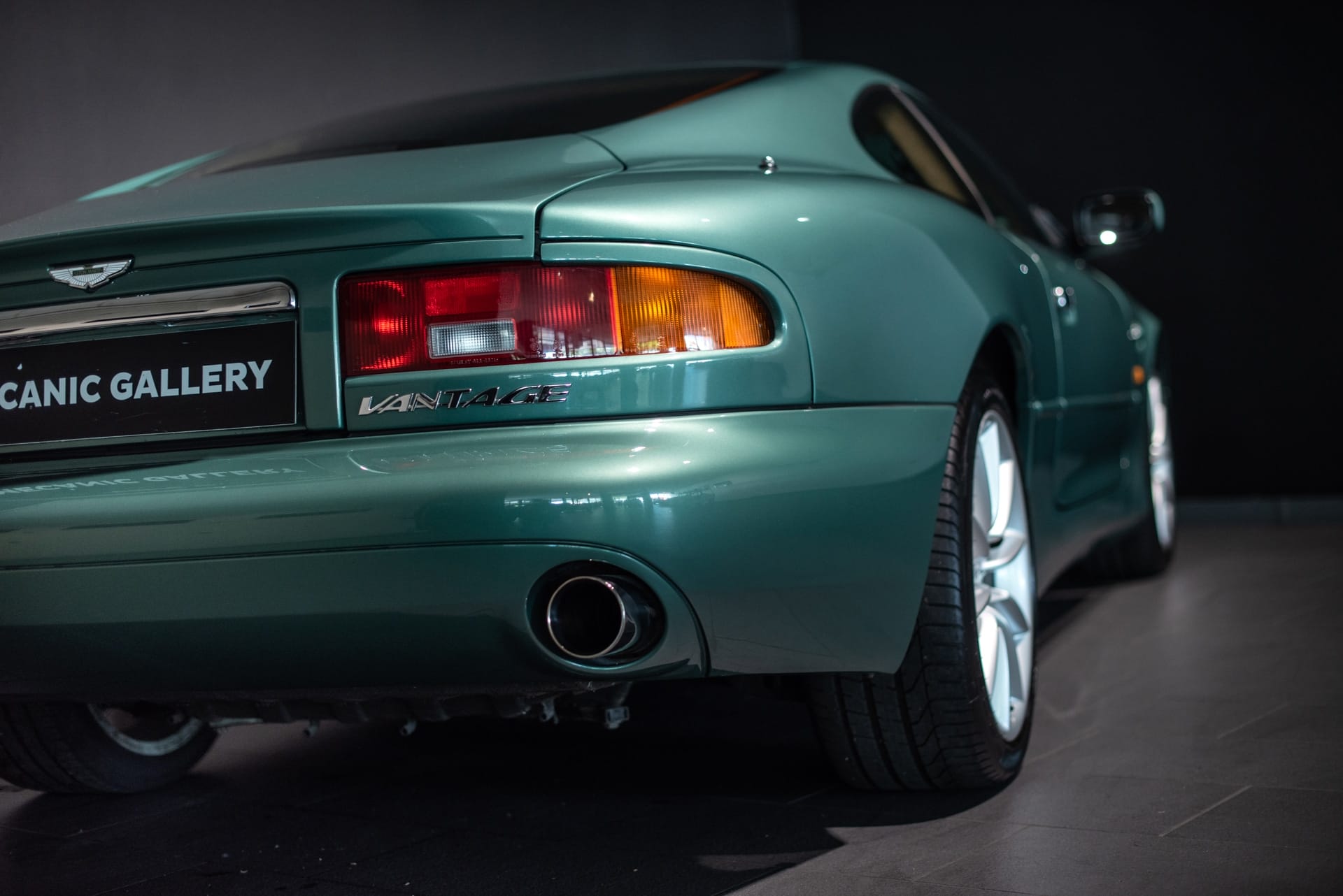 Aston Martin DB7 Vantage - Photo 8