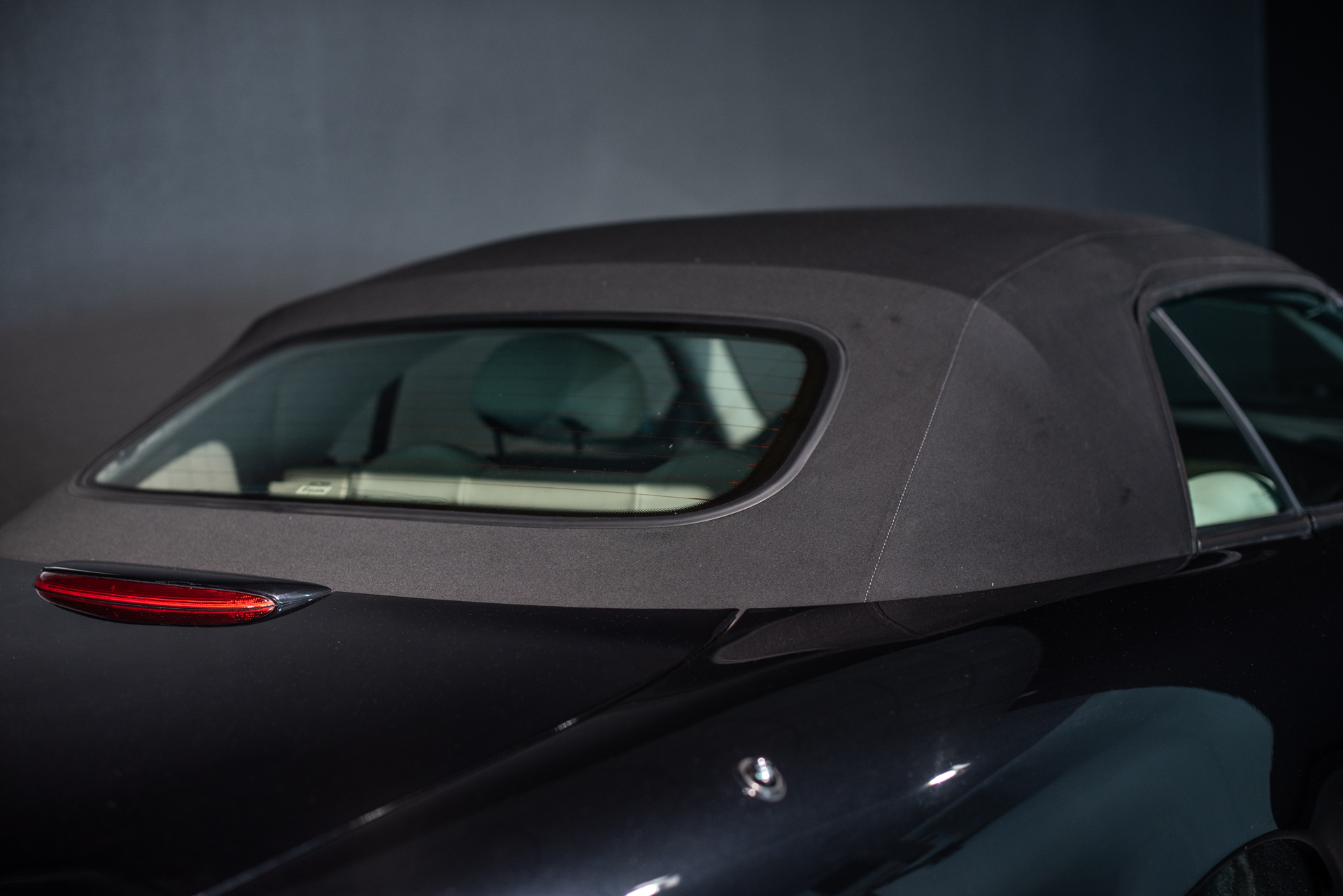 Jaguar XK8 Cabriolet V8 4.2 - Photo 14