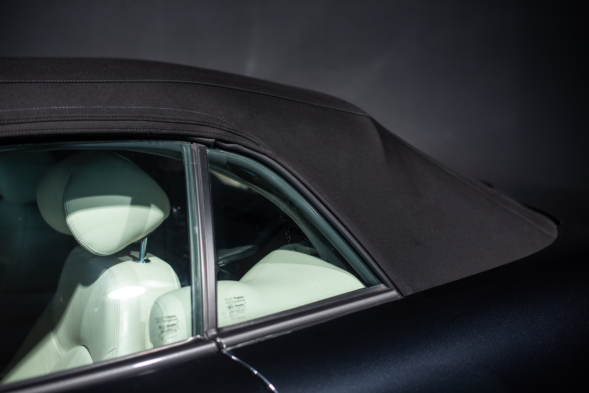 Jaguar XK8 Cabriolet V8 4.2 - Photo 16