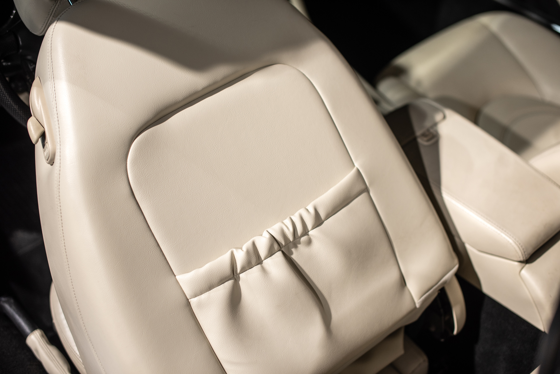 Jaguar XK8 Cabriolet V8 4.2 - Photo 29