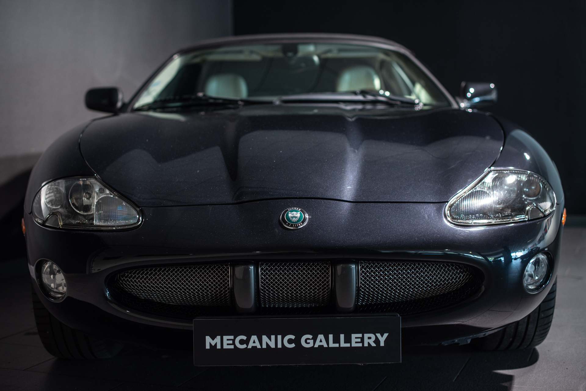 Jaguar XK8 Cabriolet V8 4.2 - Photo 7