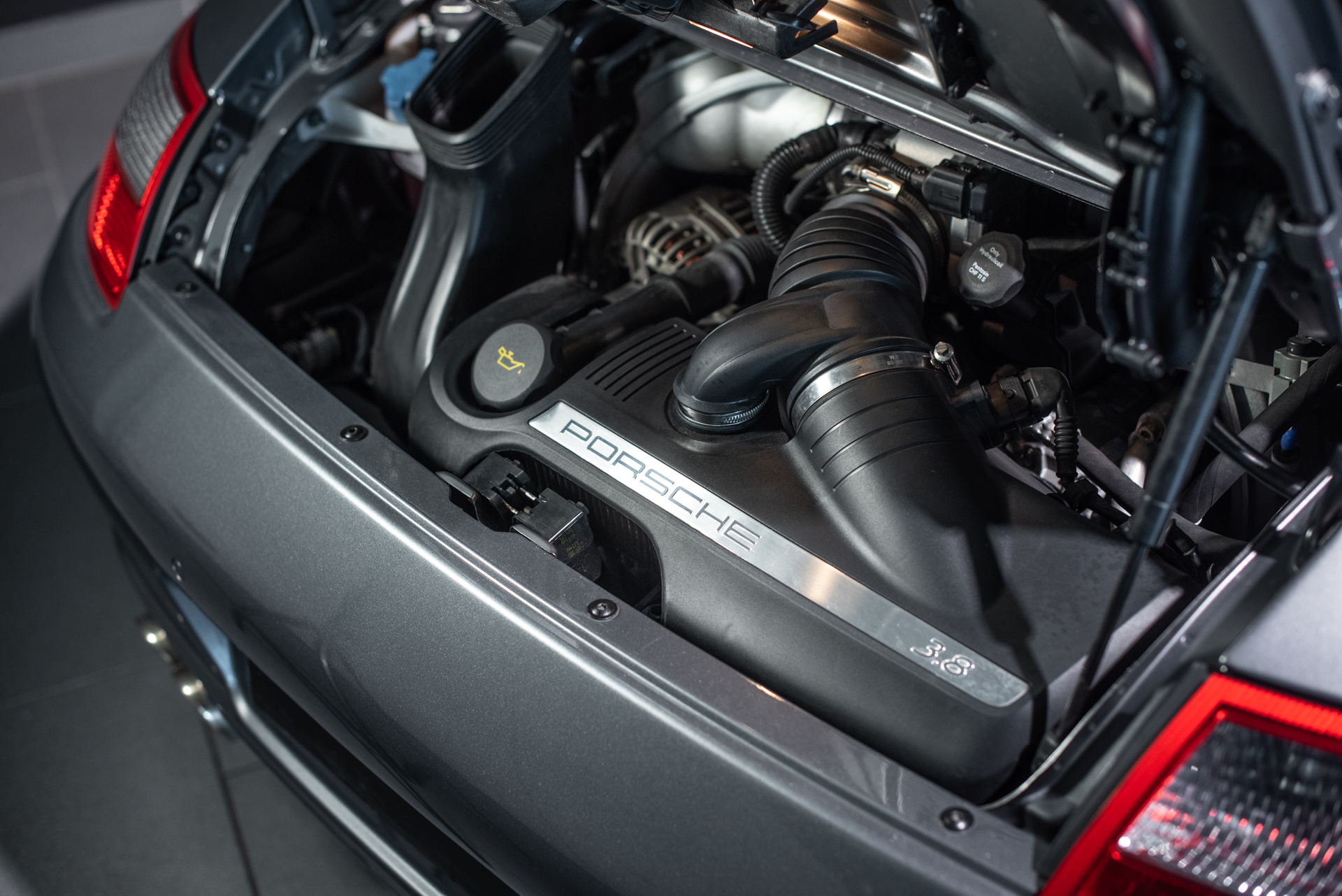 Porsche 997 Carrera 4S - Photo 31