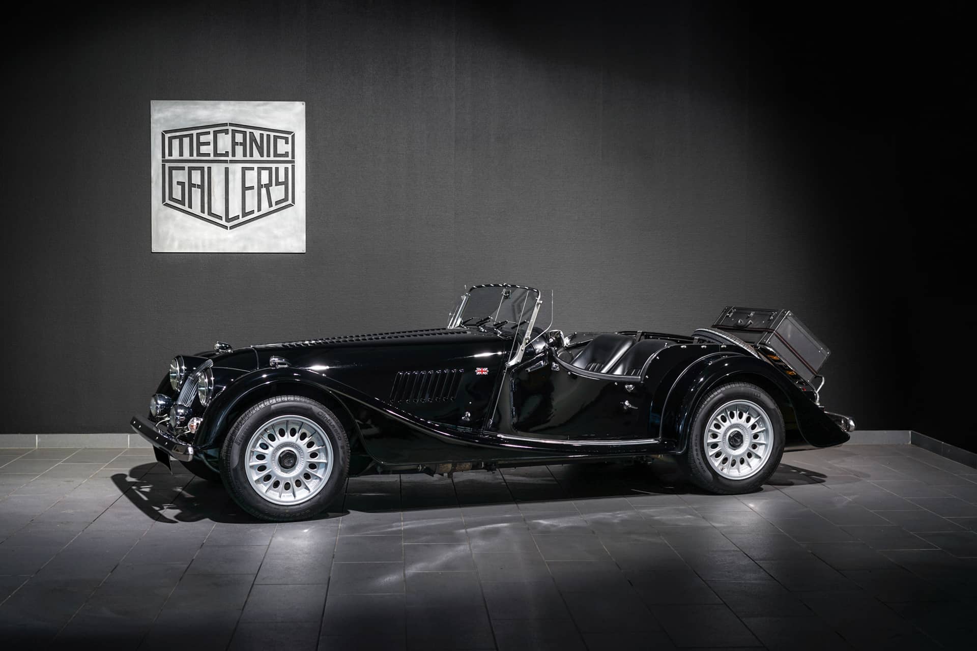 Morgan Plus 8 4.6 - Photo 1