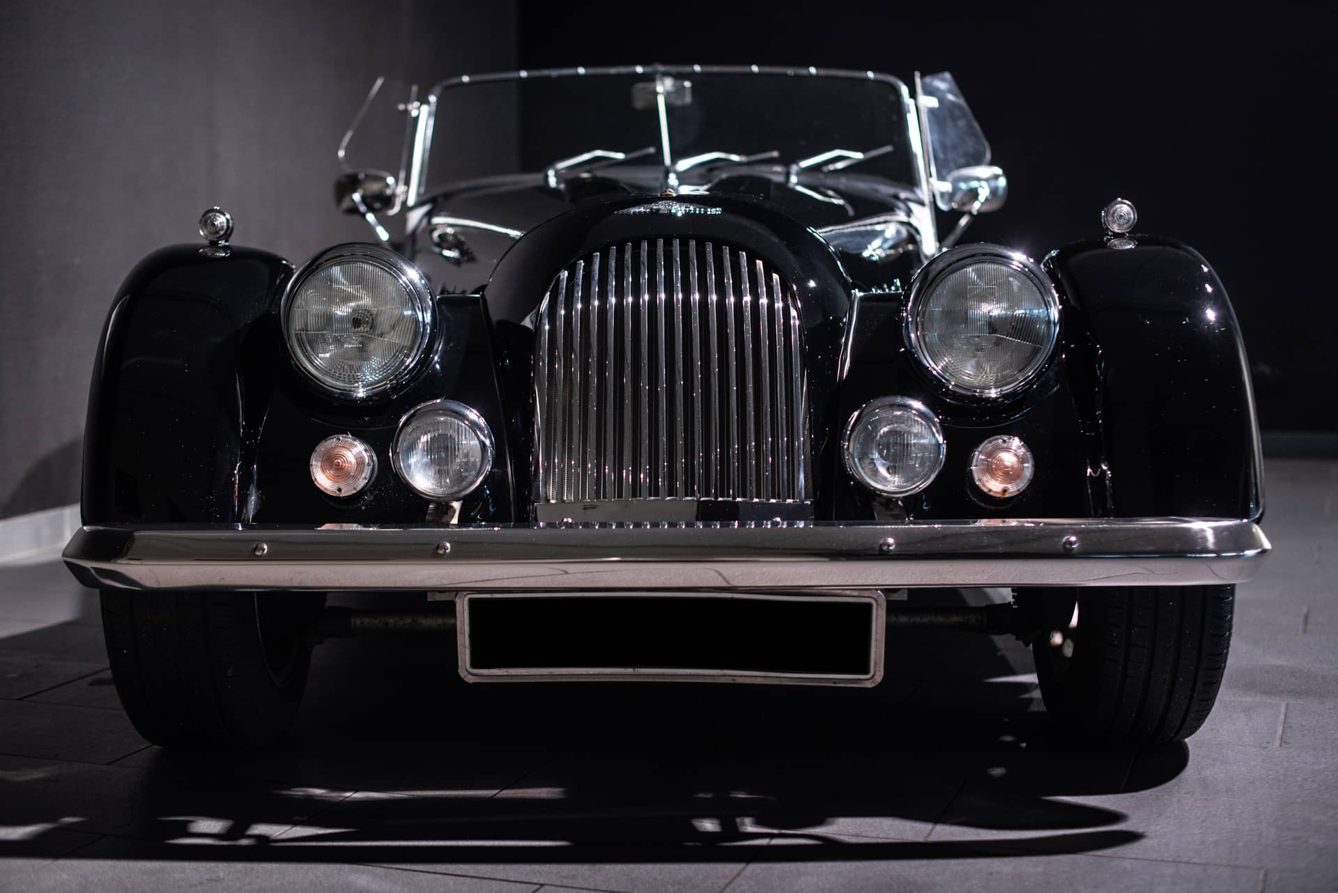 Morgan Plus 8 4.6 - Photo 10