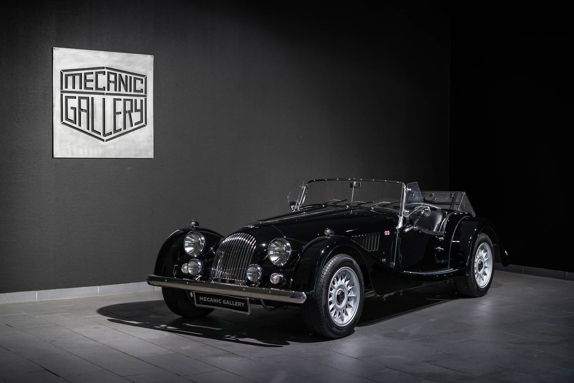 Morgan Plus 8 4.6 - Photo 2