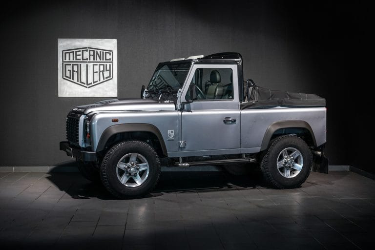 Land Rover Defender 90 Cabriolet « Eden Park » - Photo 1