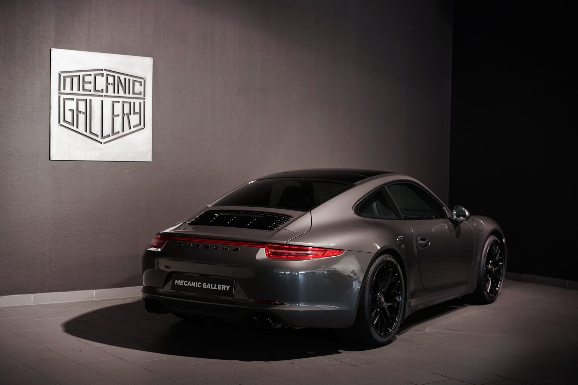 Porsche 991 Carrera 4 GTS - Photo 3