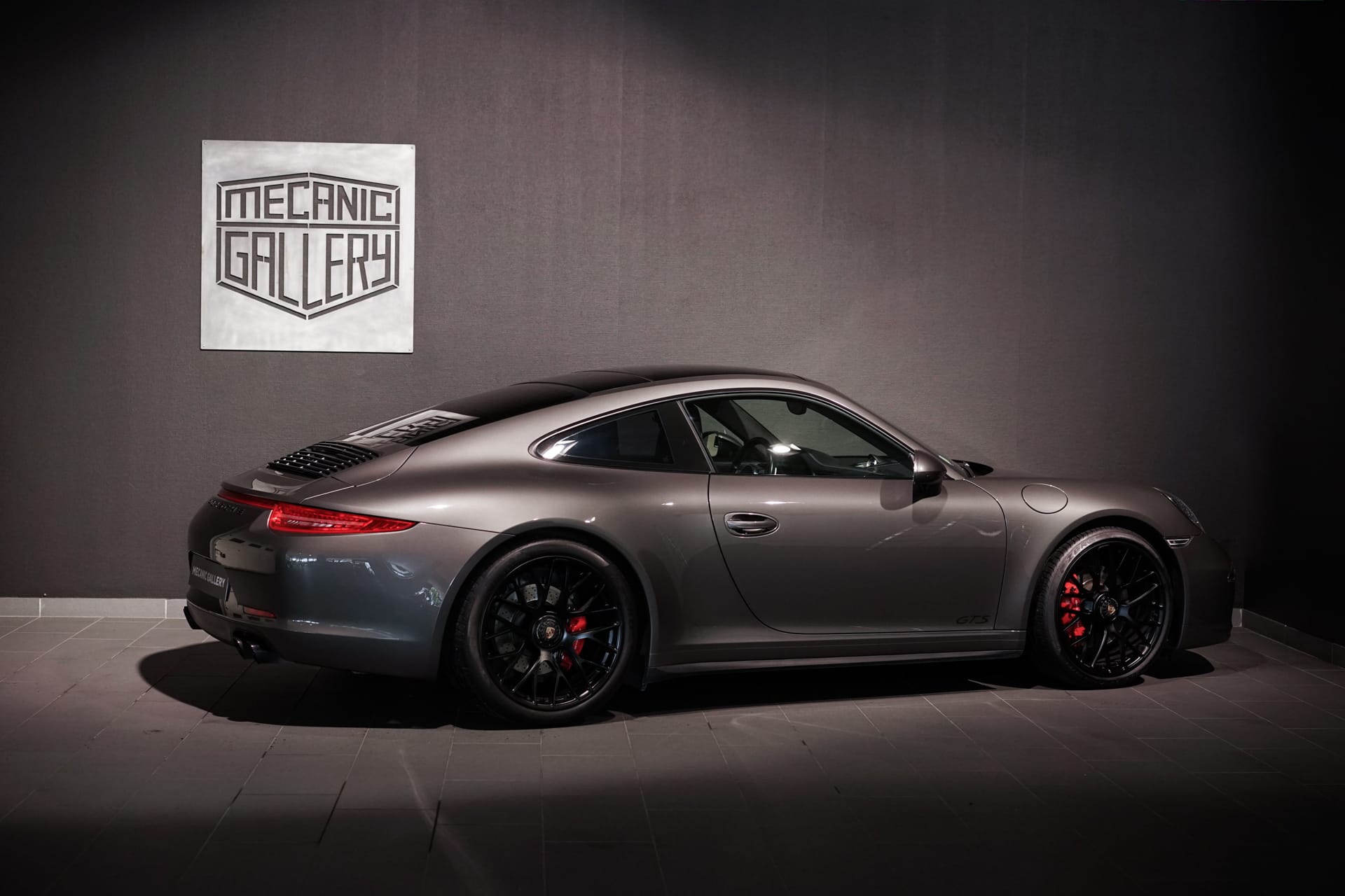 Porsche 991 Carrera 4 GTS - Photo 4