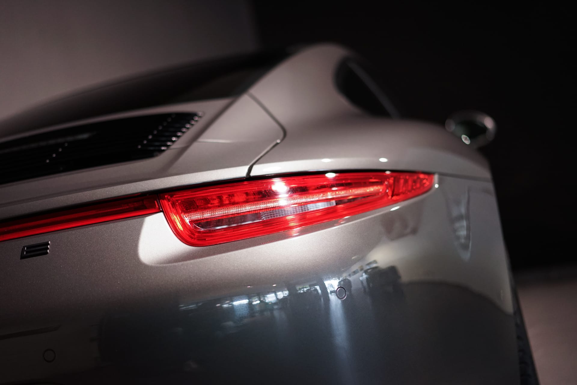 Porsche 991 Carrera 4 GTS - Photo 12