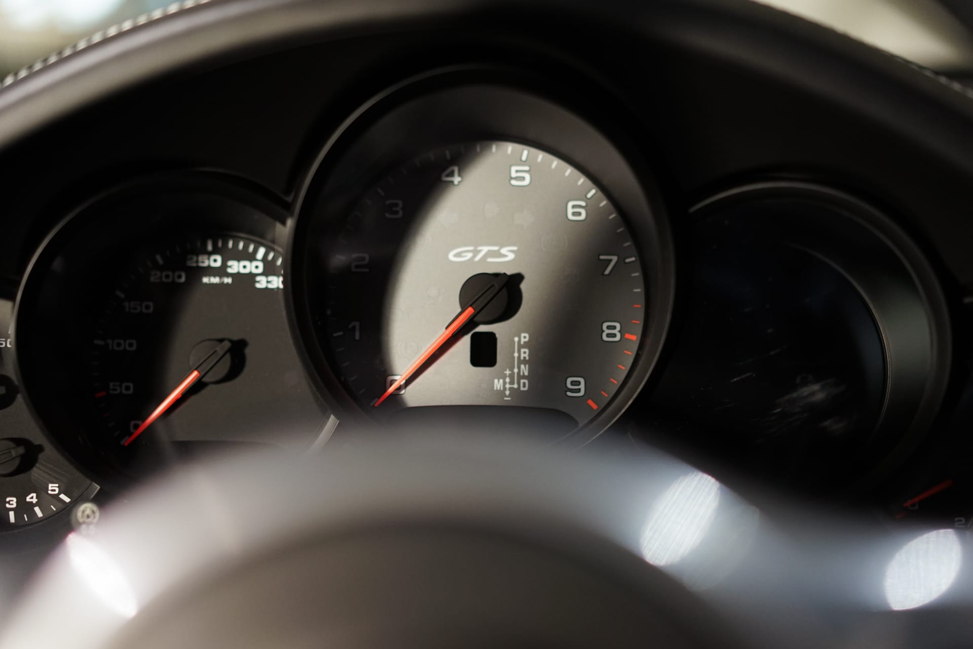 Porsche 991 Carrera 4 GTS - Photo 27