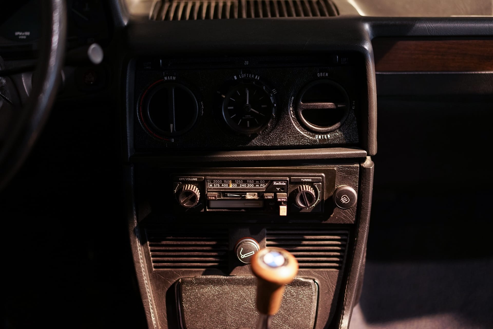 BMW 528i E12 - Photo 11