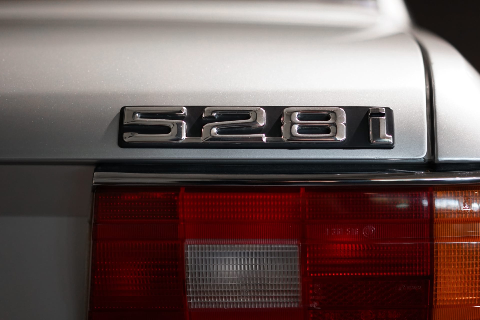 BMW 528i E12 - Photo 8