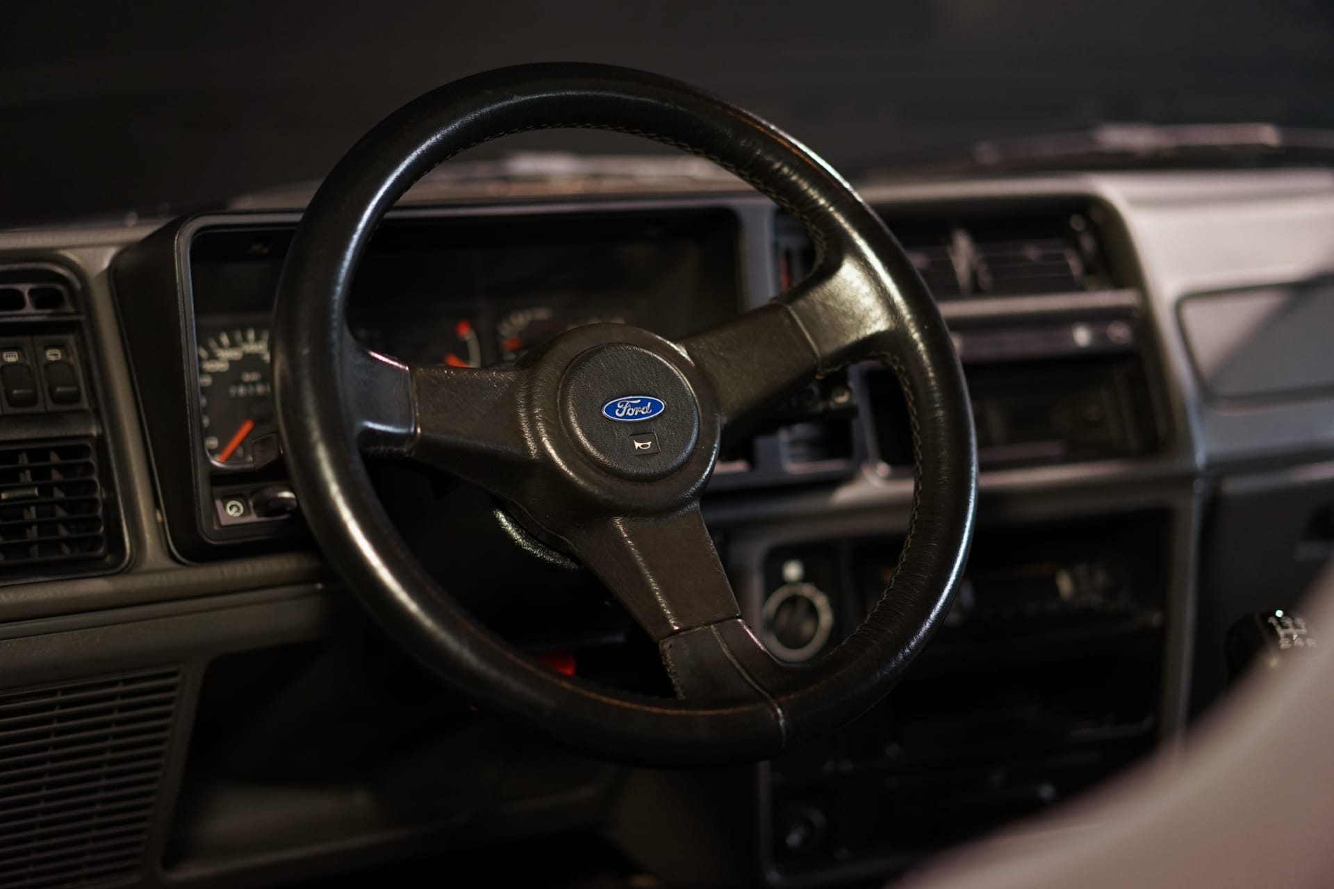 Ford Sierra RS Cosworth - Photo 12