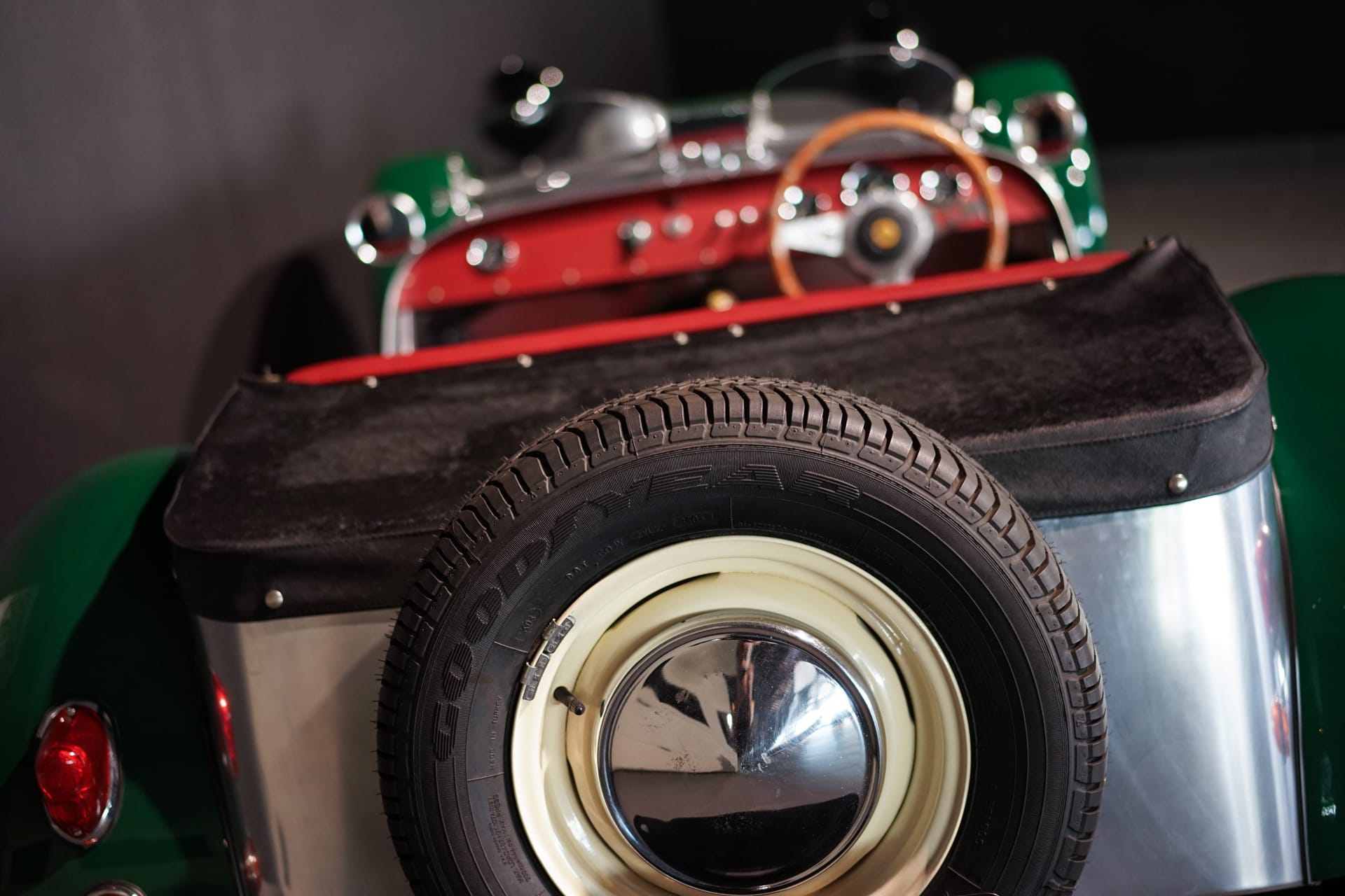 Lotus Seven S2 - Photo 23