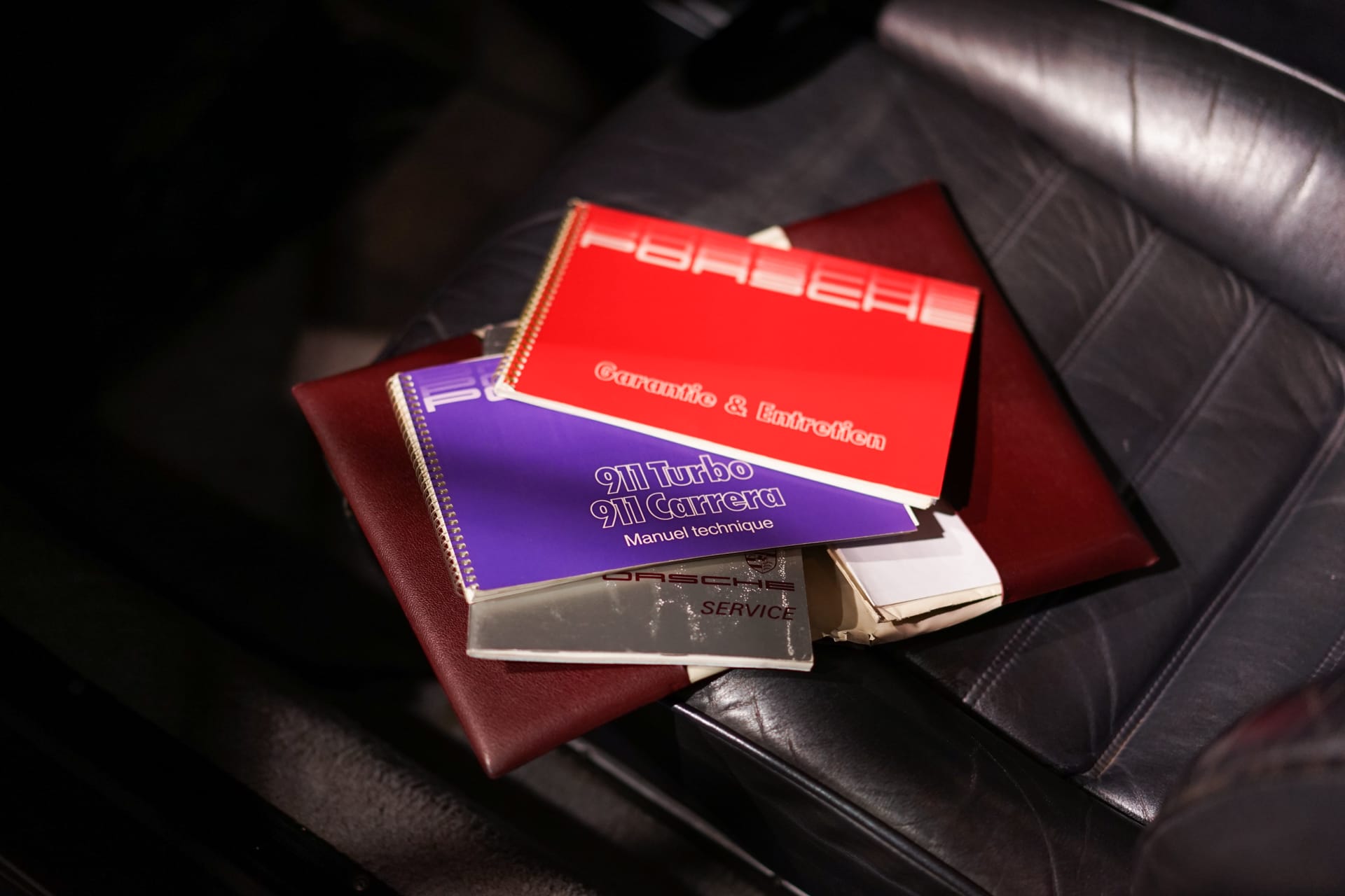 Porsche 911 3.2 Jubilé - Photo 14