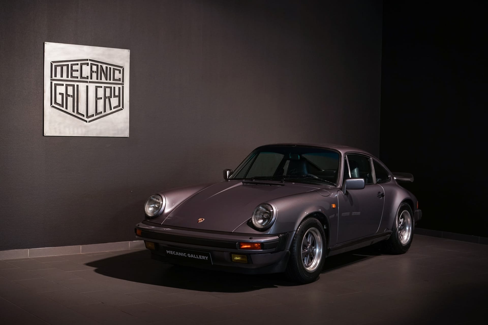 Porsche 911 3.2 Jubilé - Photo 2