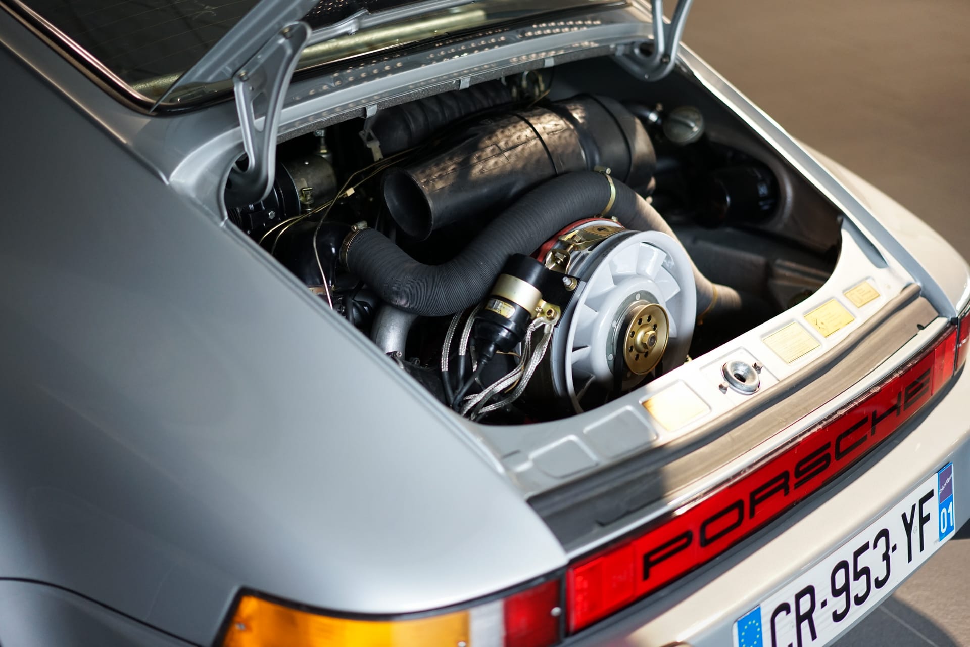 Porsche 911 Carrera 3.0 - Photo 12